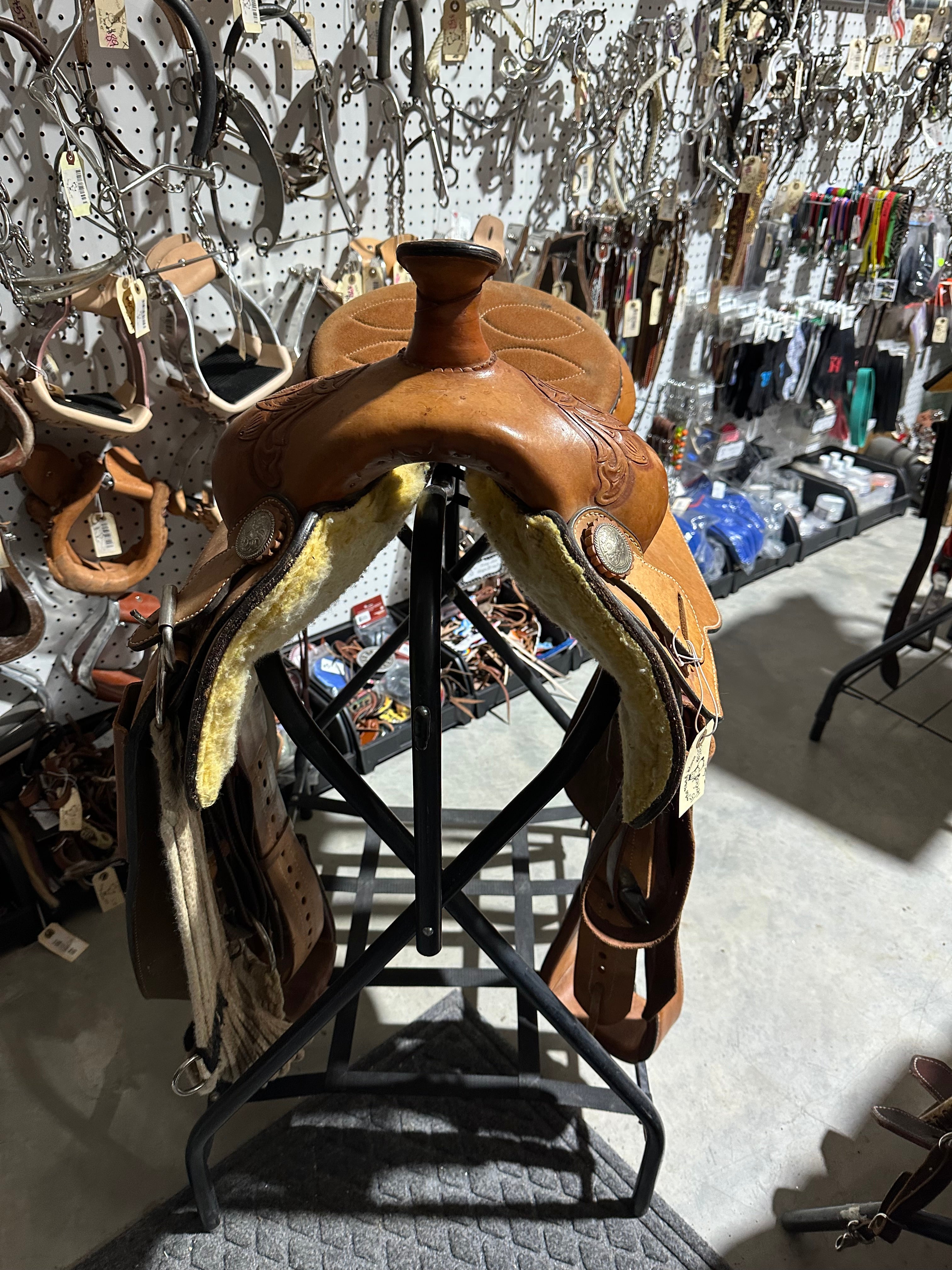 15” Hereford pleasure saddle