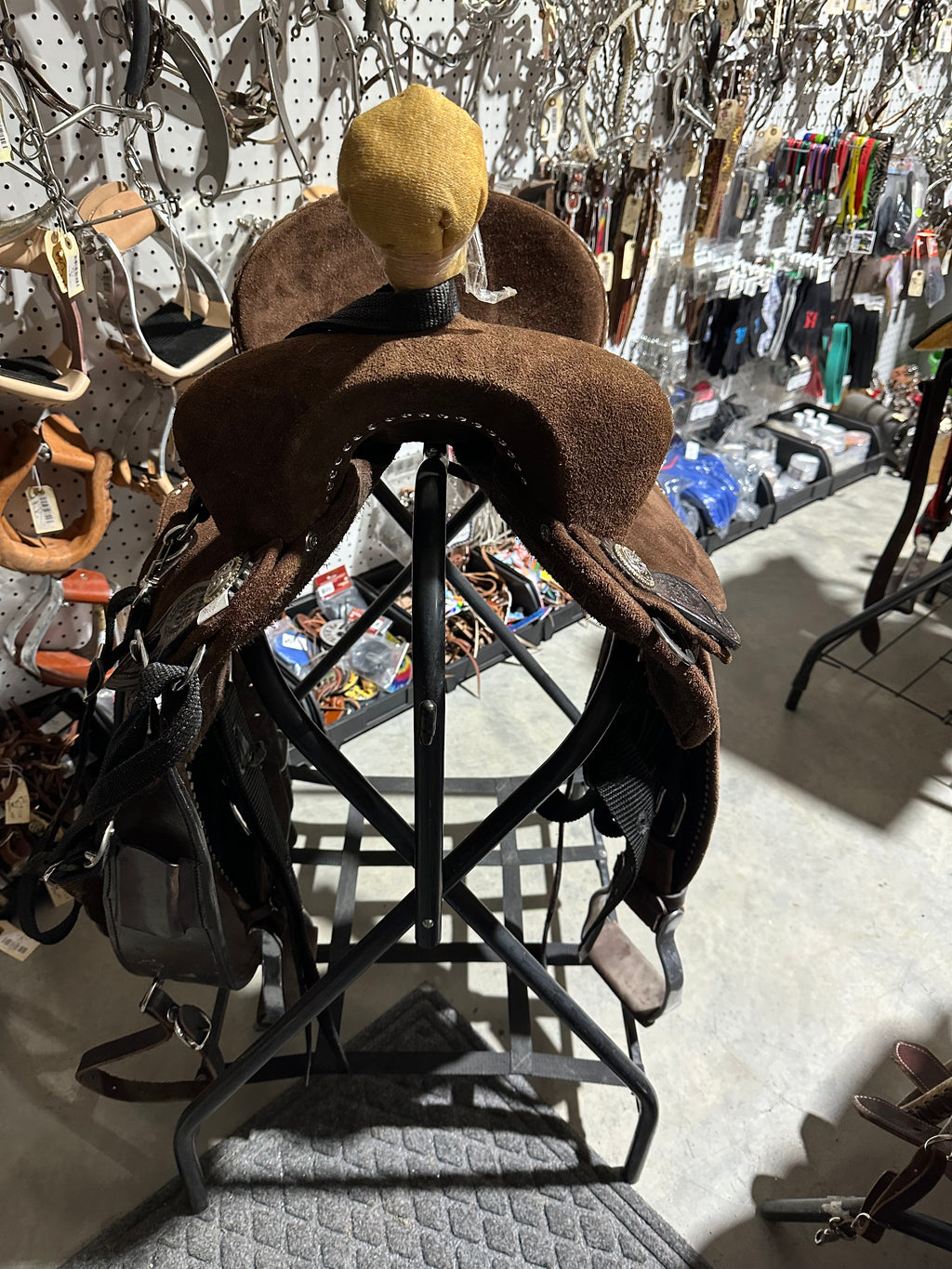 15” Silva hybrid light weight barrel saddle