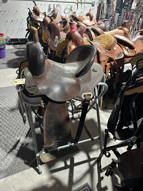 14” Horse Tack World barrel saddle
