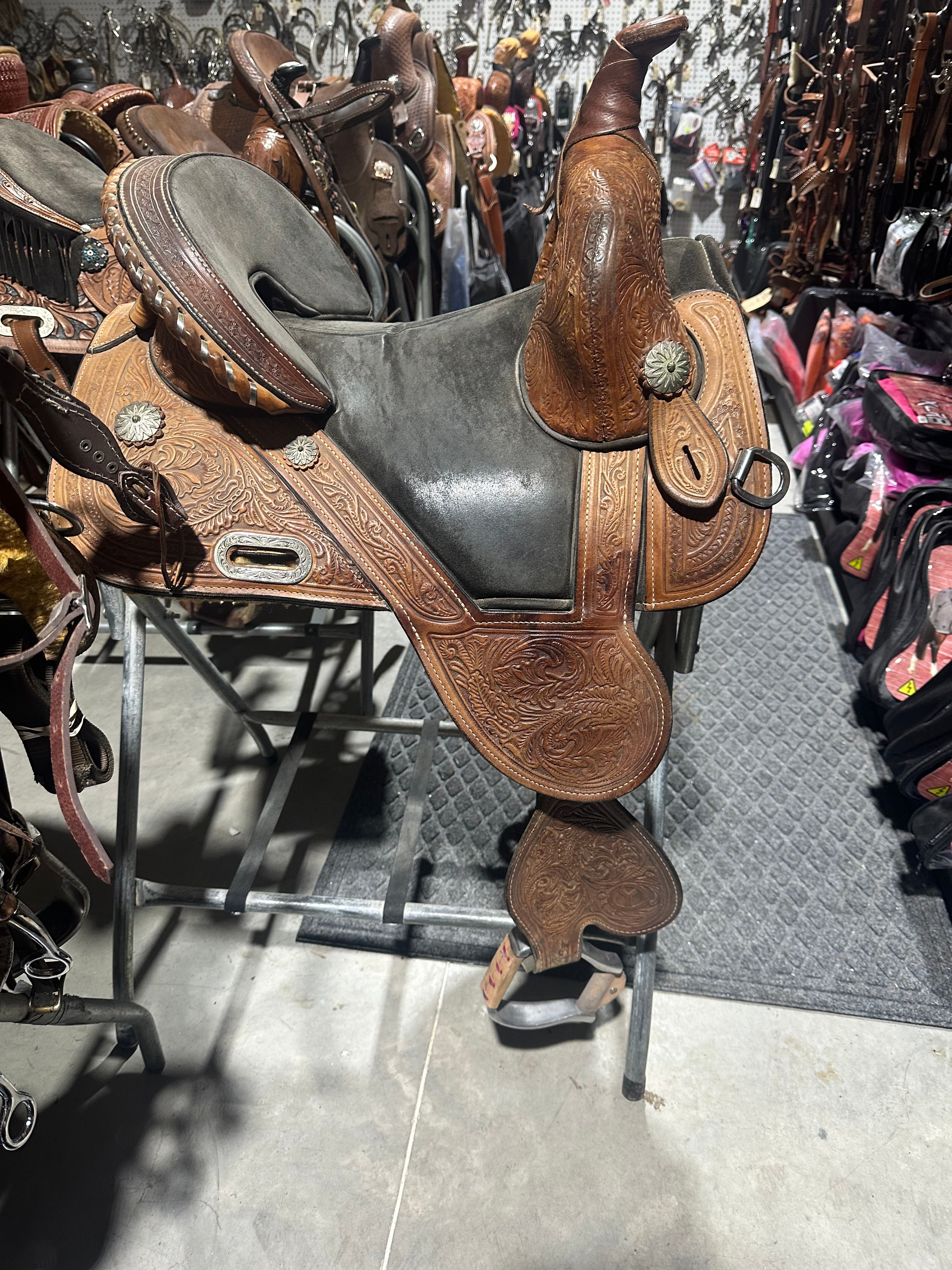 13” Tammy Fisher treeless barrel saddle