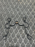 Medium port bit with roller