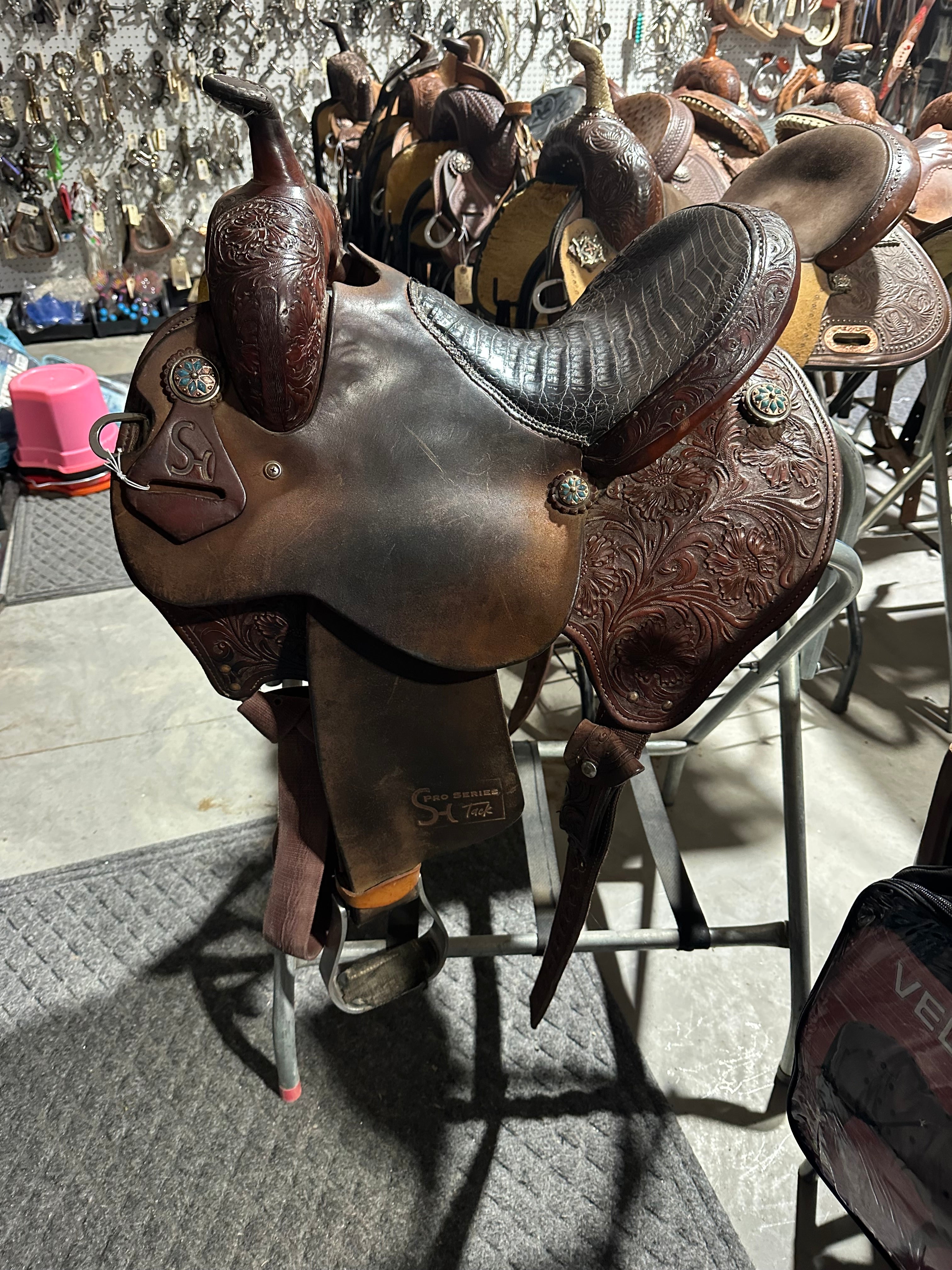 13.5” Sharon Hall barrel saddle