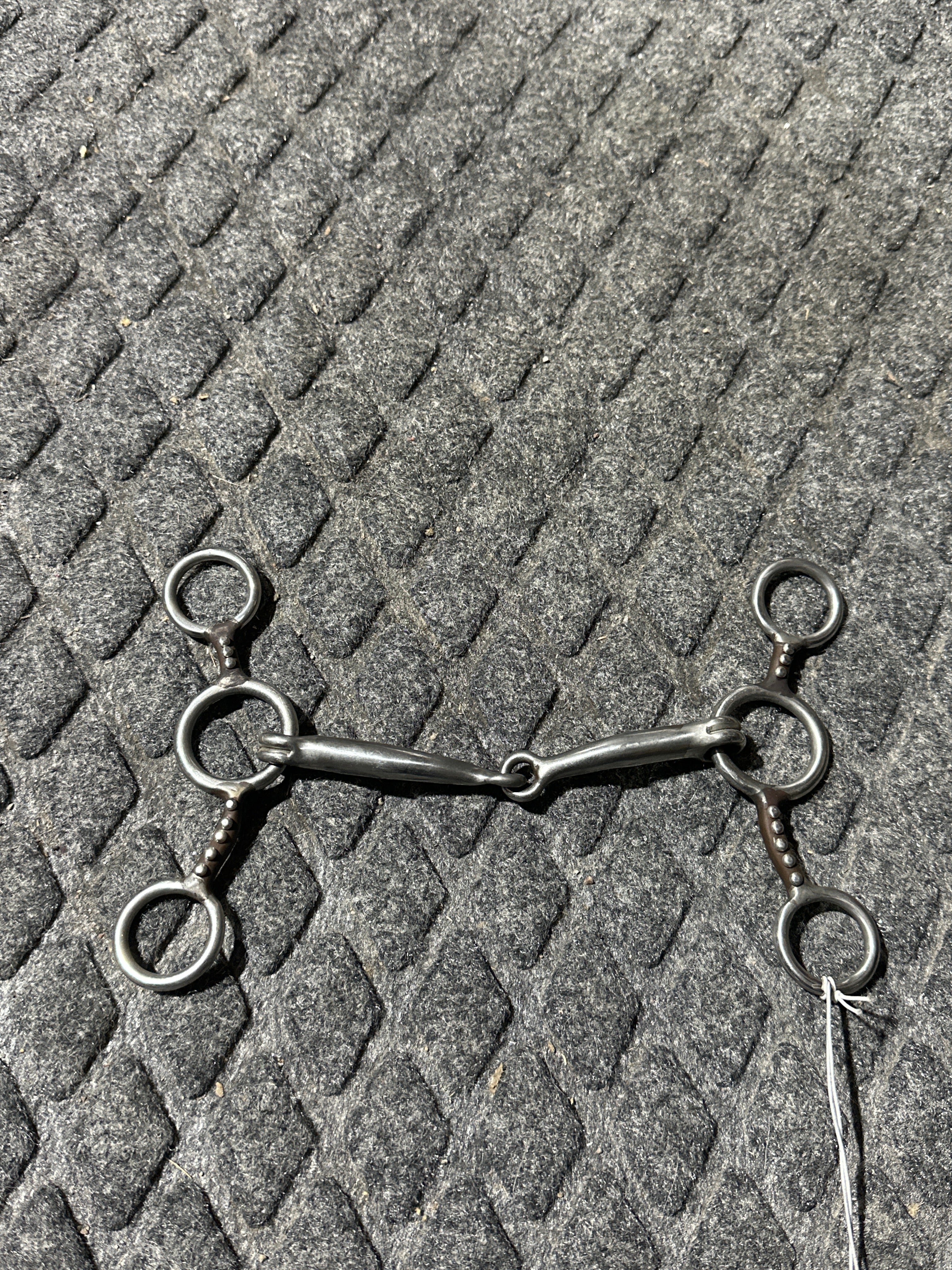 2 pc smooth dotted shank jr cow horse bit
