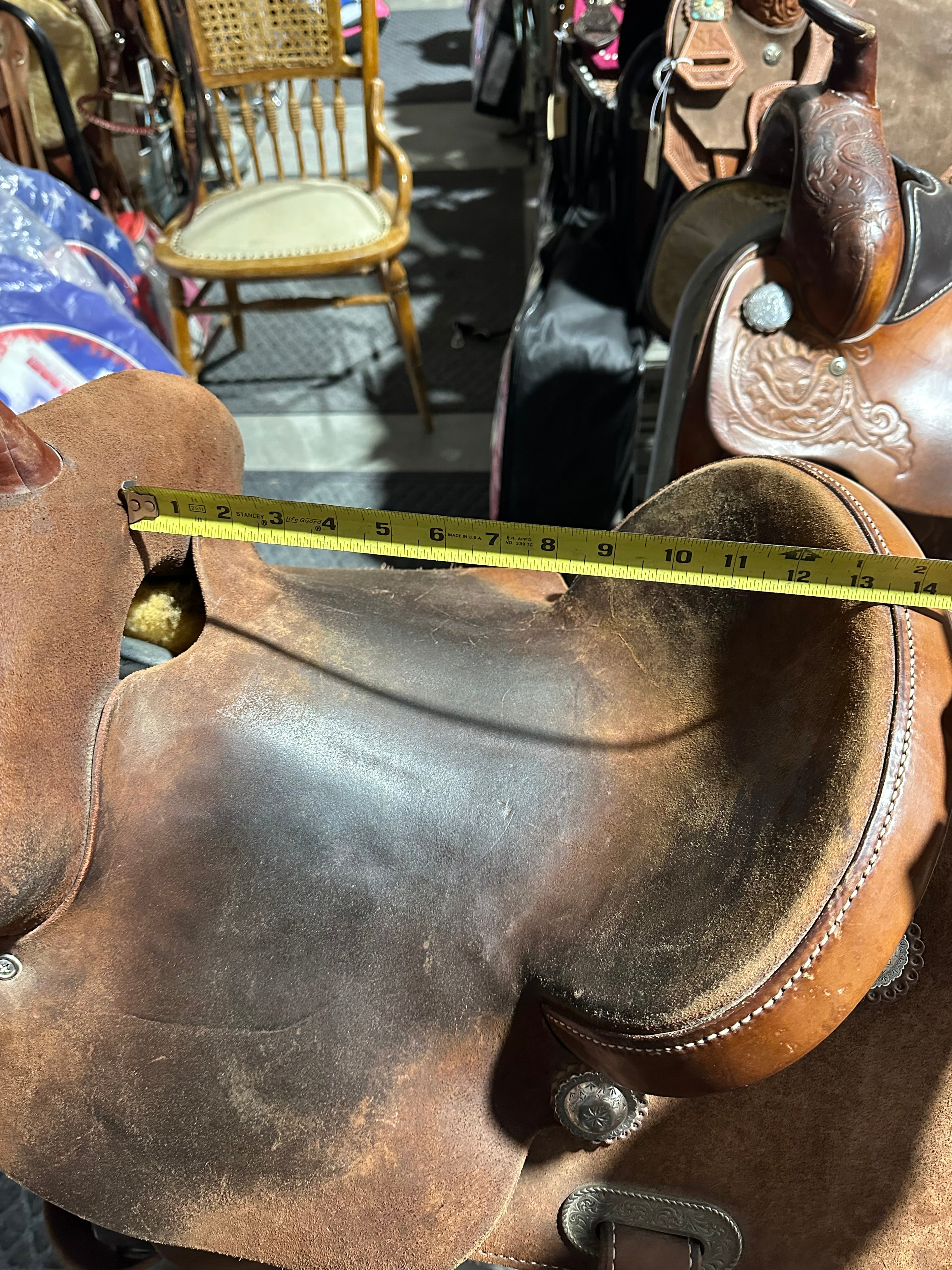 13.5” Burns barrel saddle #10 tree MD