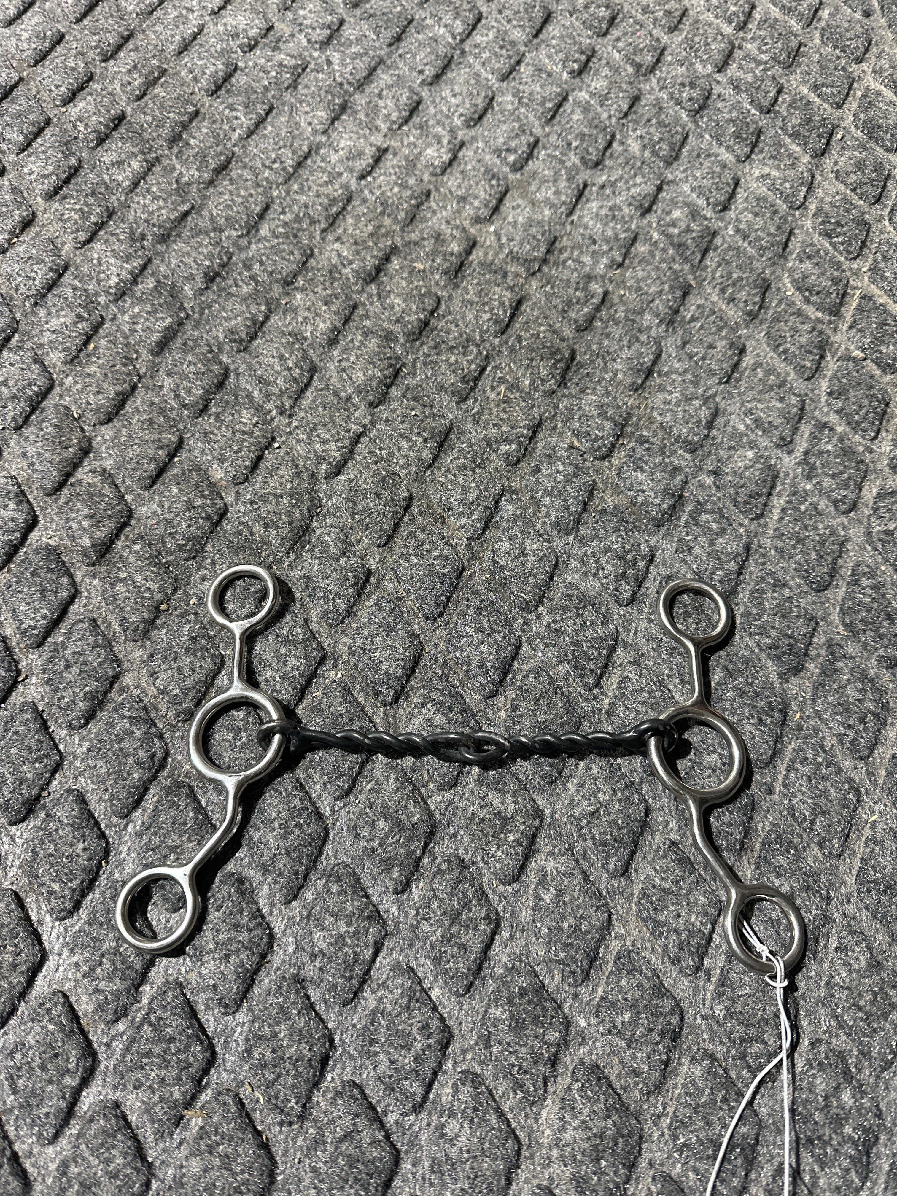 2 pc twisted wire sweet iron jr cow horse bit