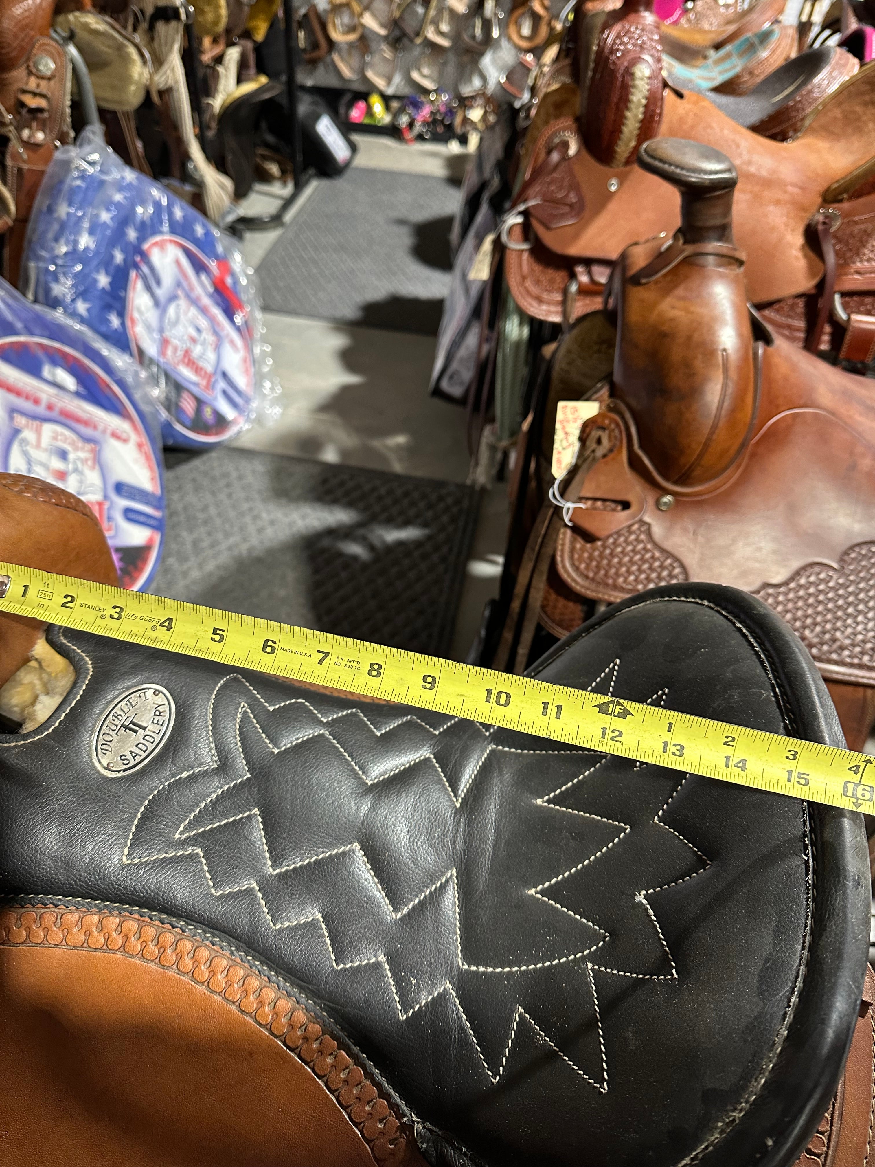 15.5” Double T pleasure saddle