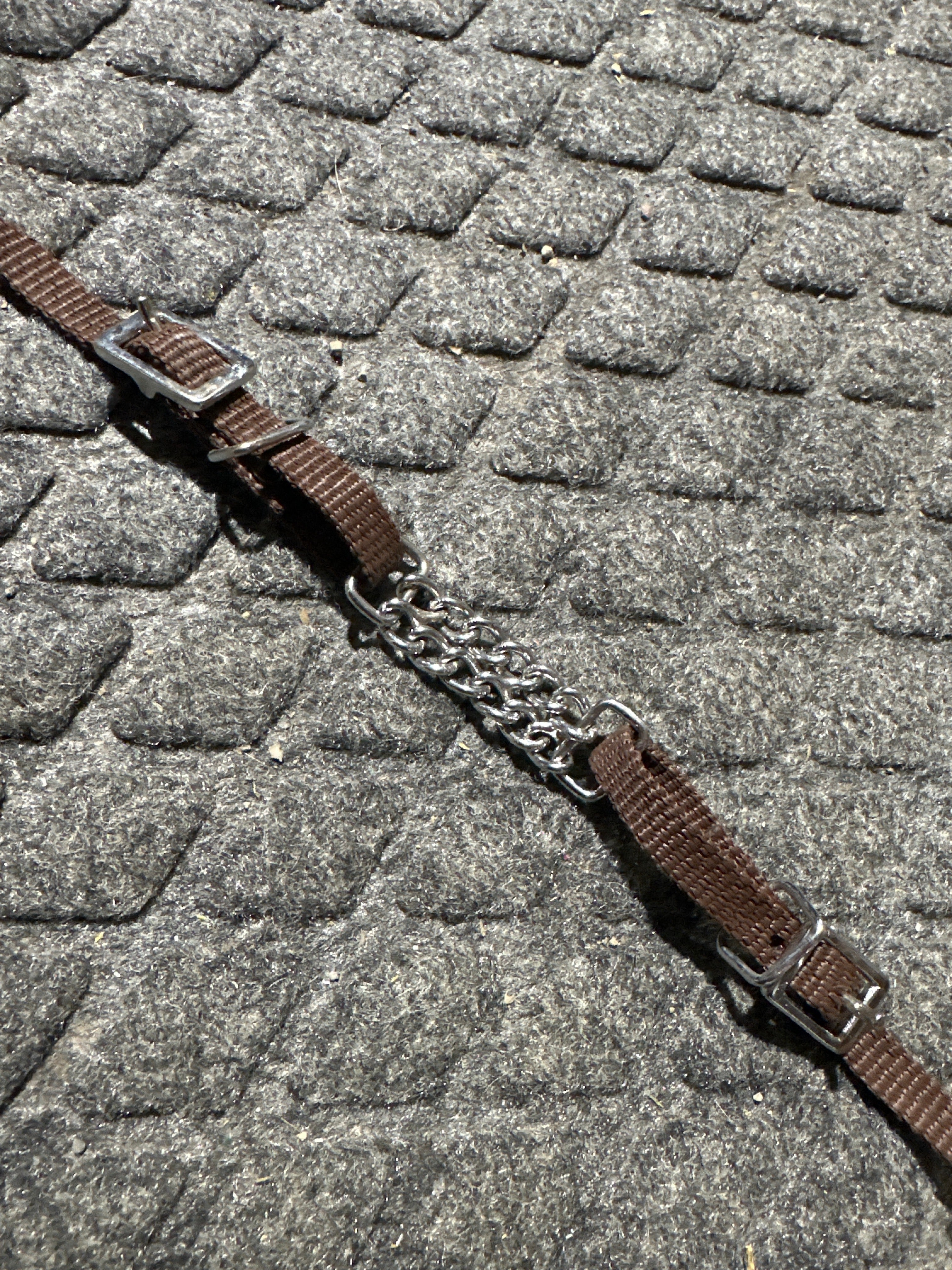 Brown nylon chain pony chin strap