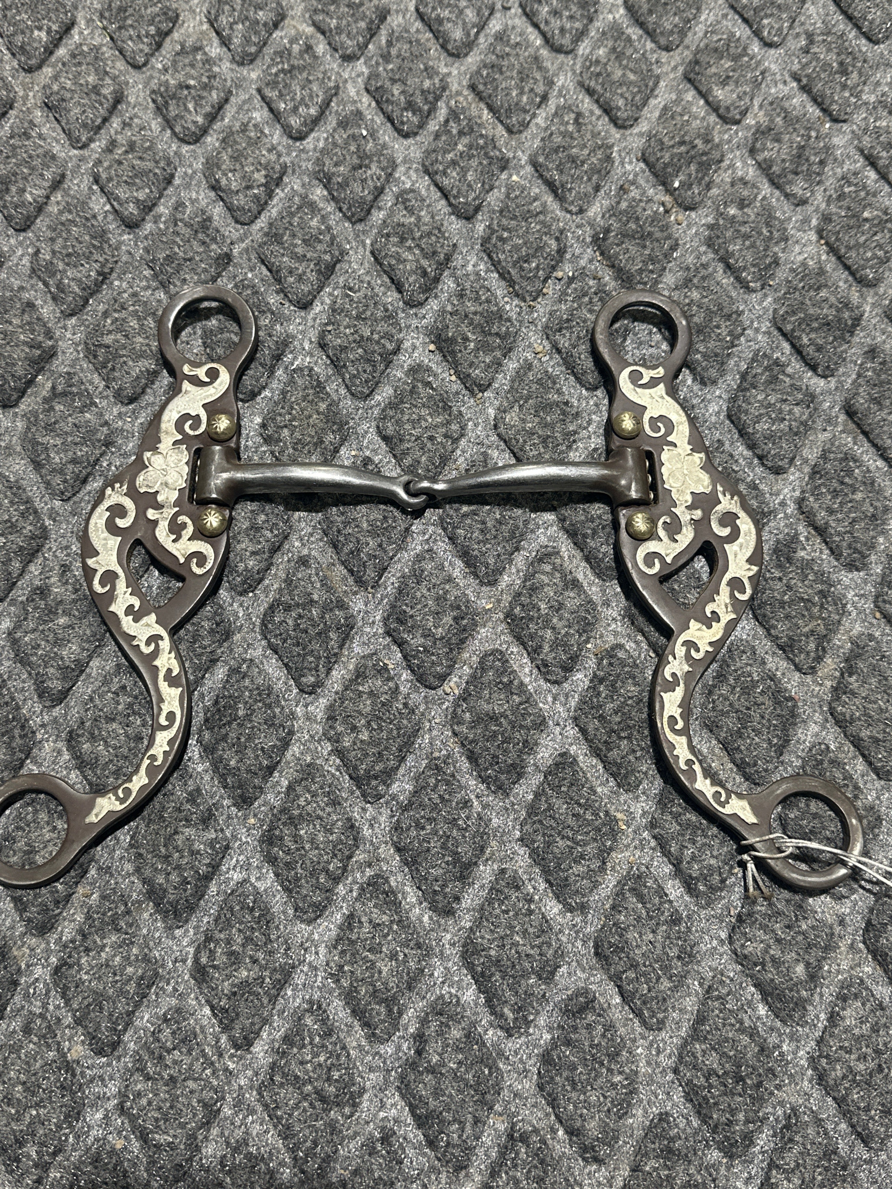 2 pc smooth mouth with brown steel shanks and silver overlay