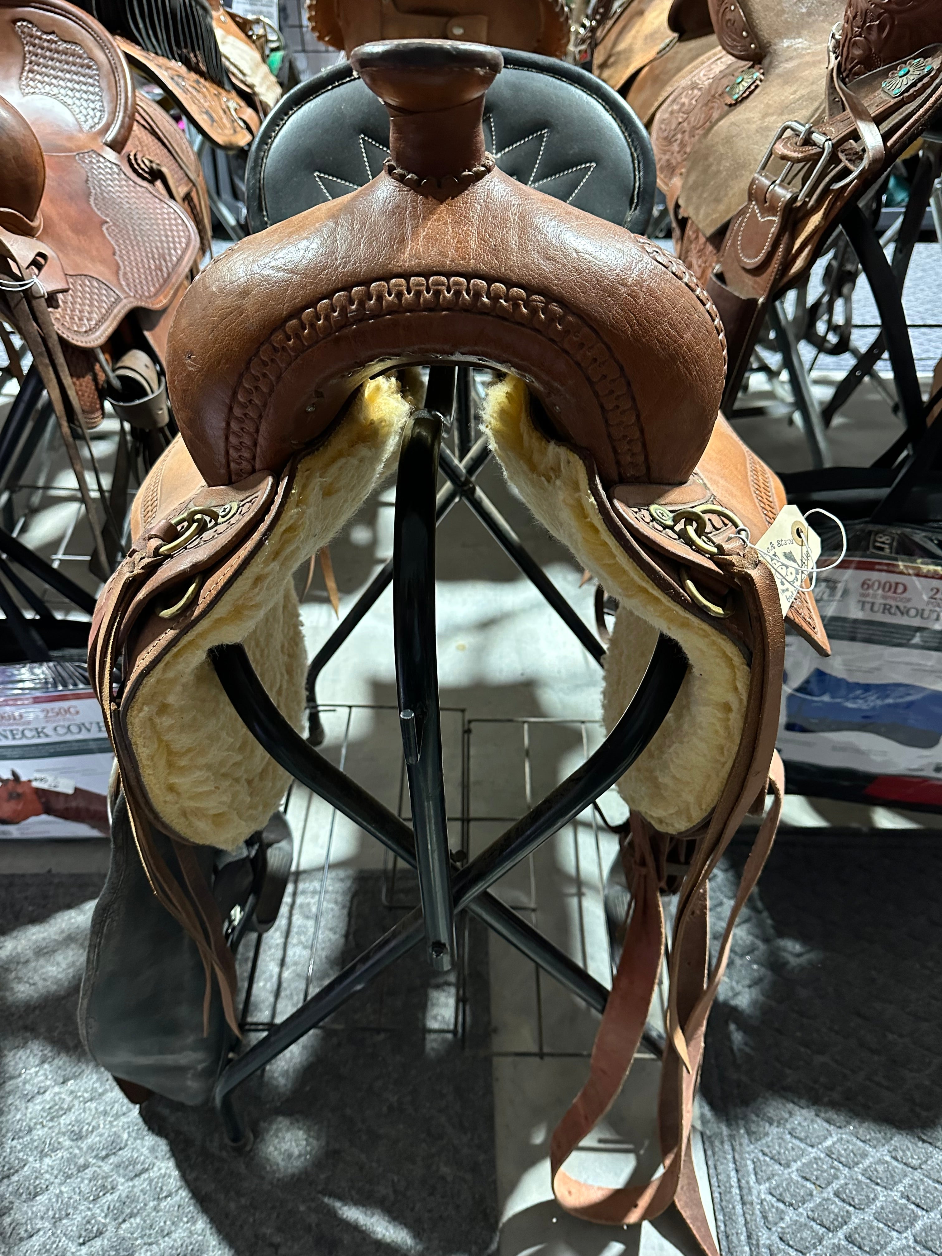 15.5” Double T pleasure saddle