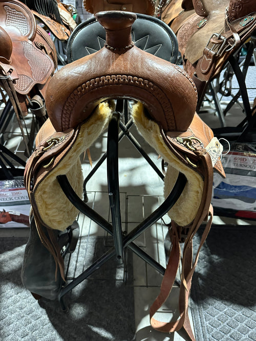 15.5” Double T pleasure saddle