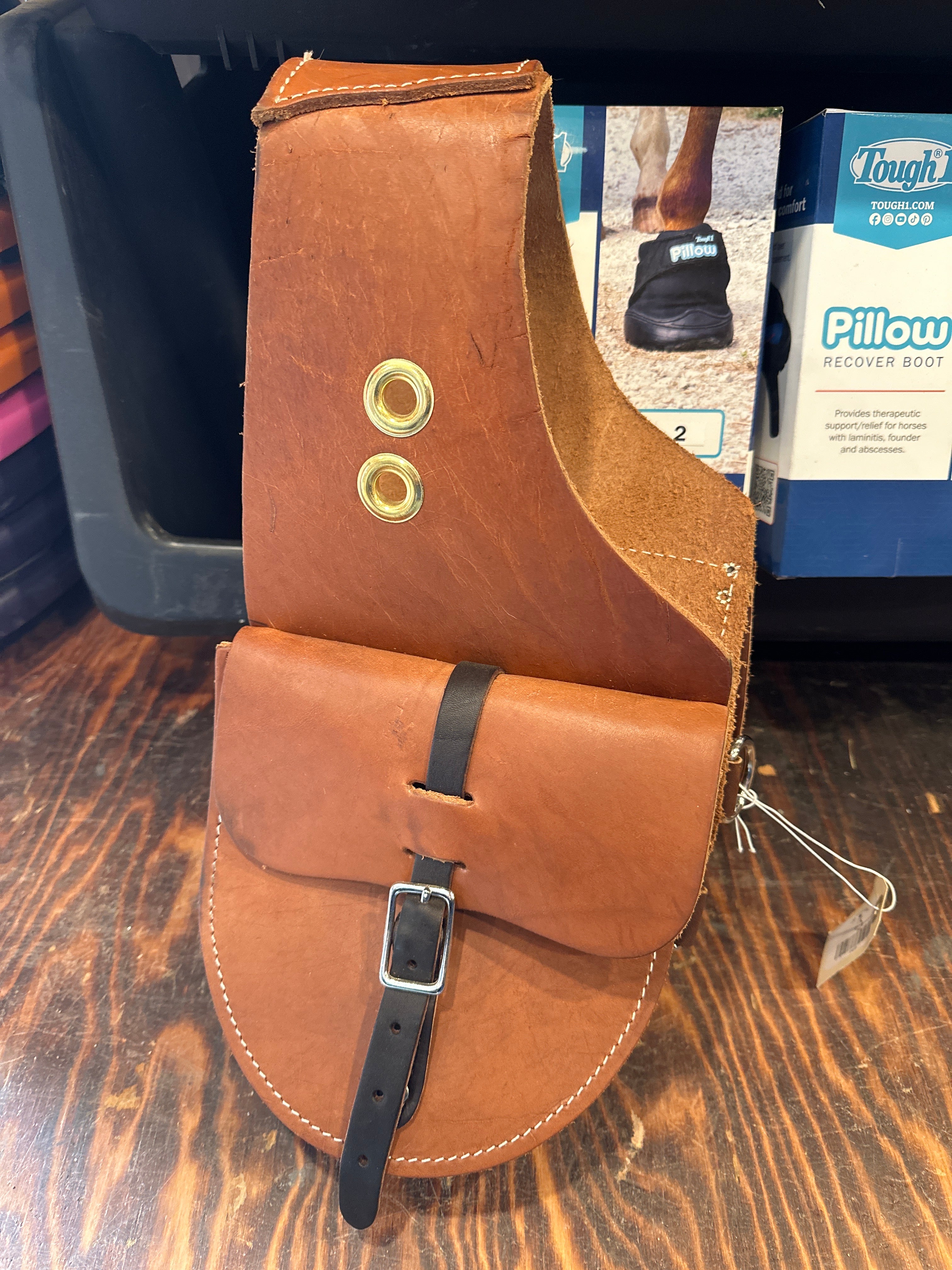 Richland leather saddle bag