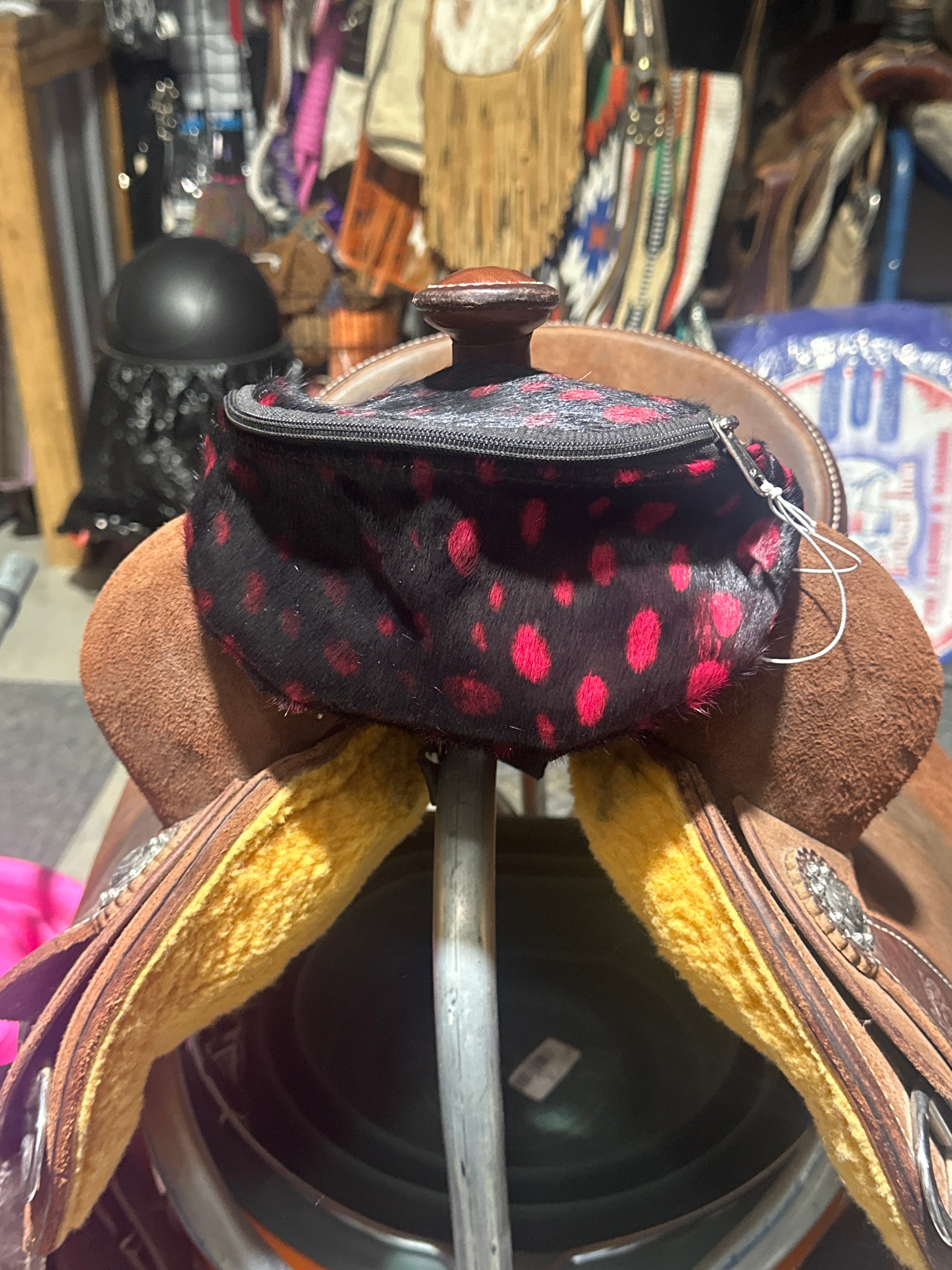Saddle sacks