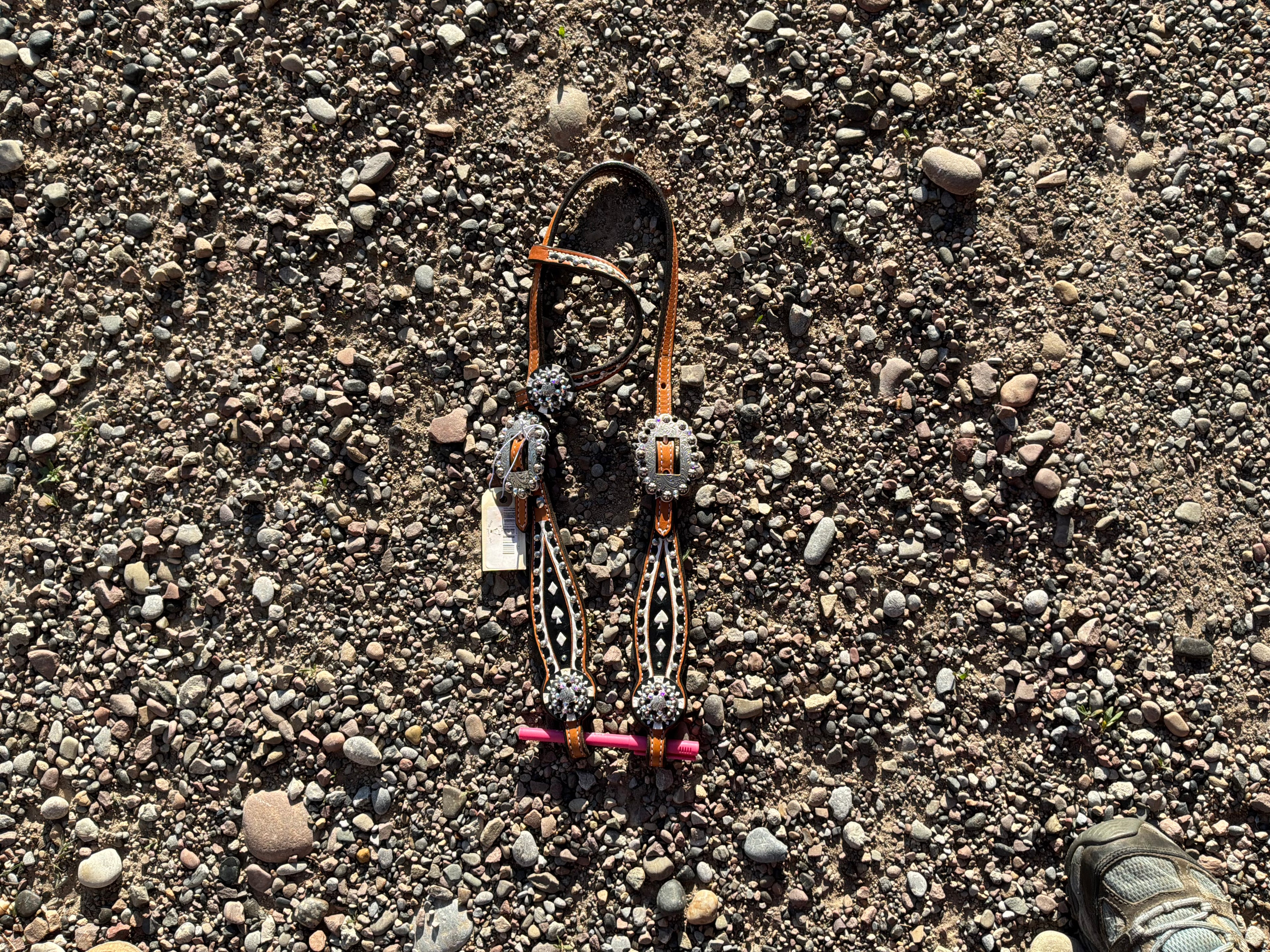 Poker chip one ear headstall