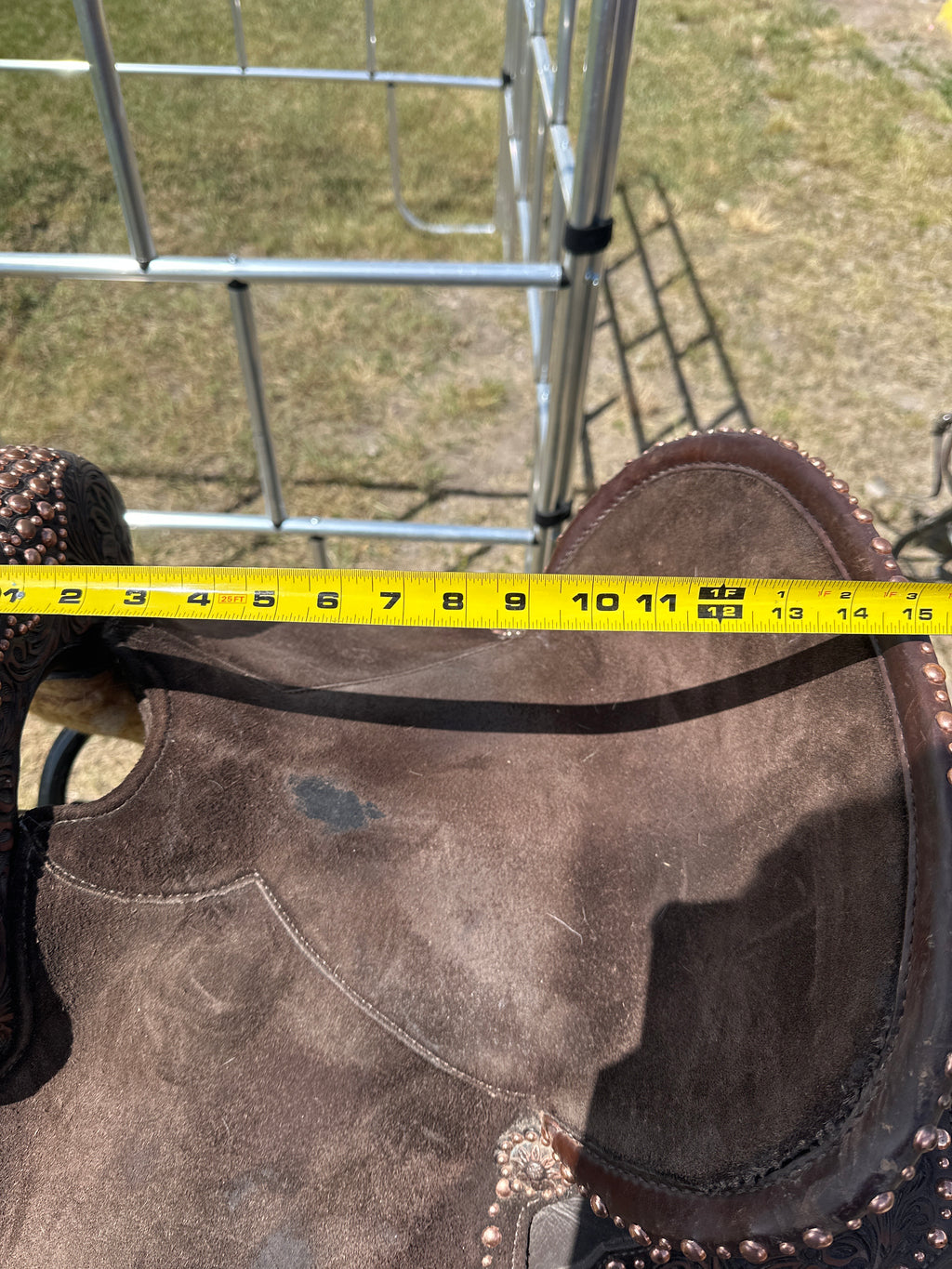 15” Josh Andrews with matching breast collar