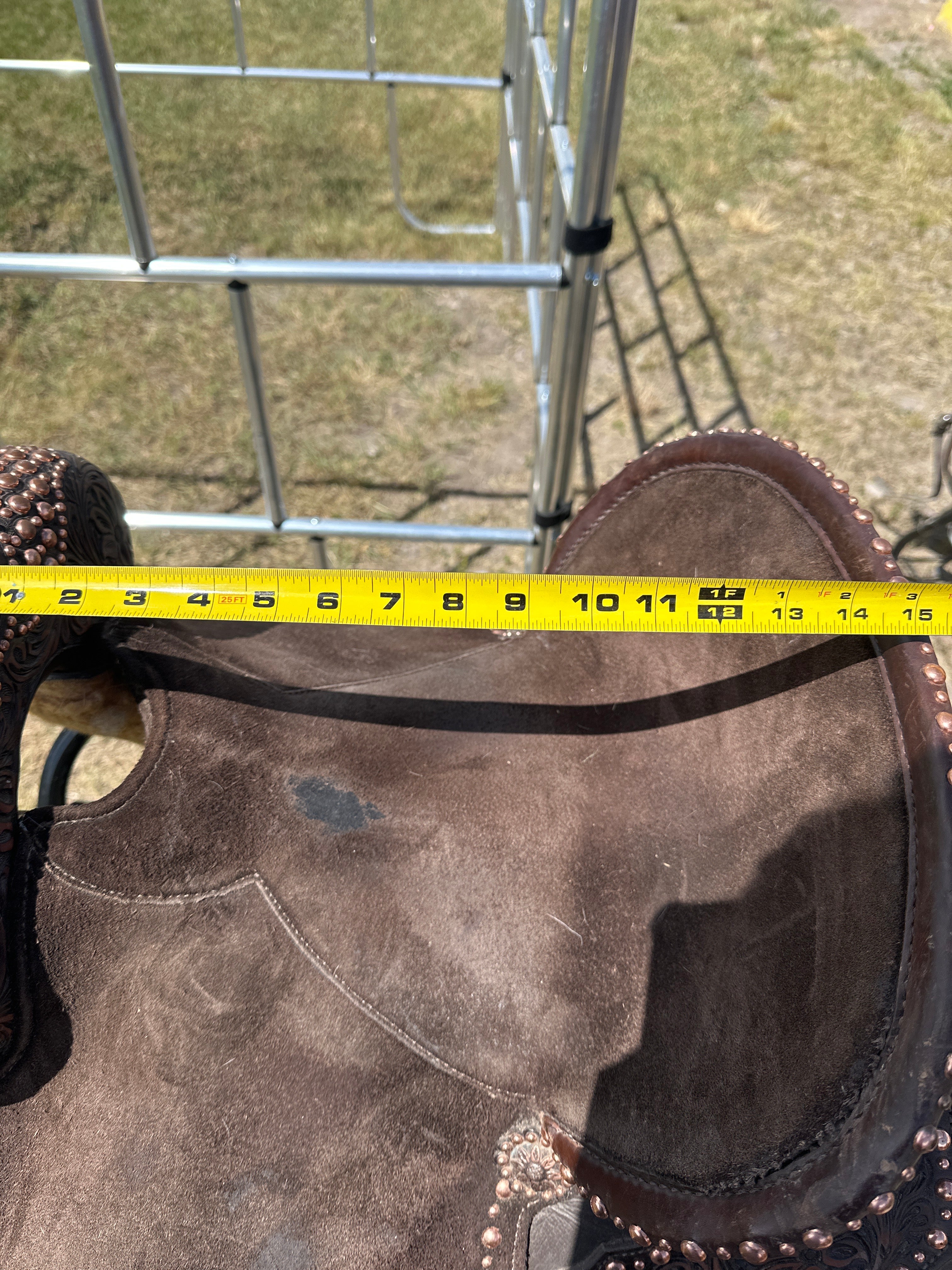15” Josh Andrews with matching breast collar