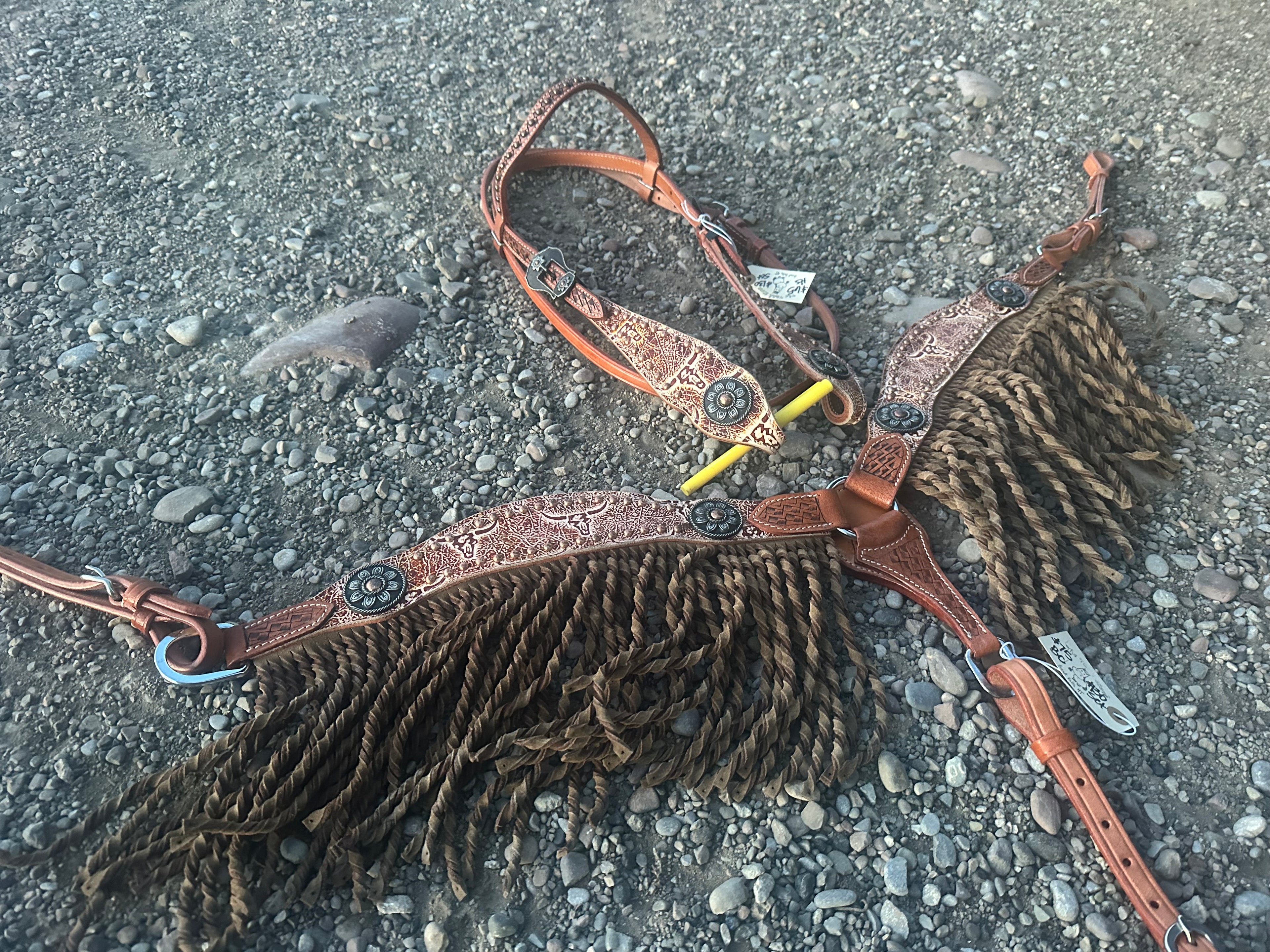 Long horn headstall with matching fringe breast collar