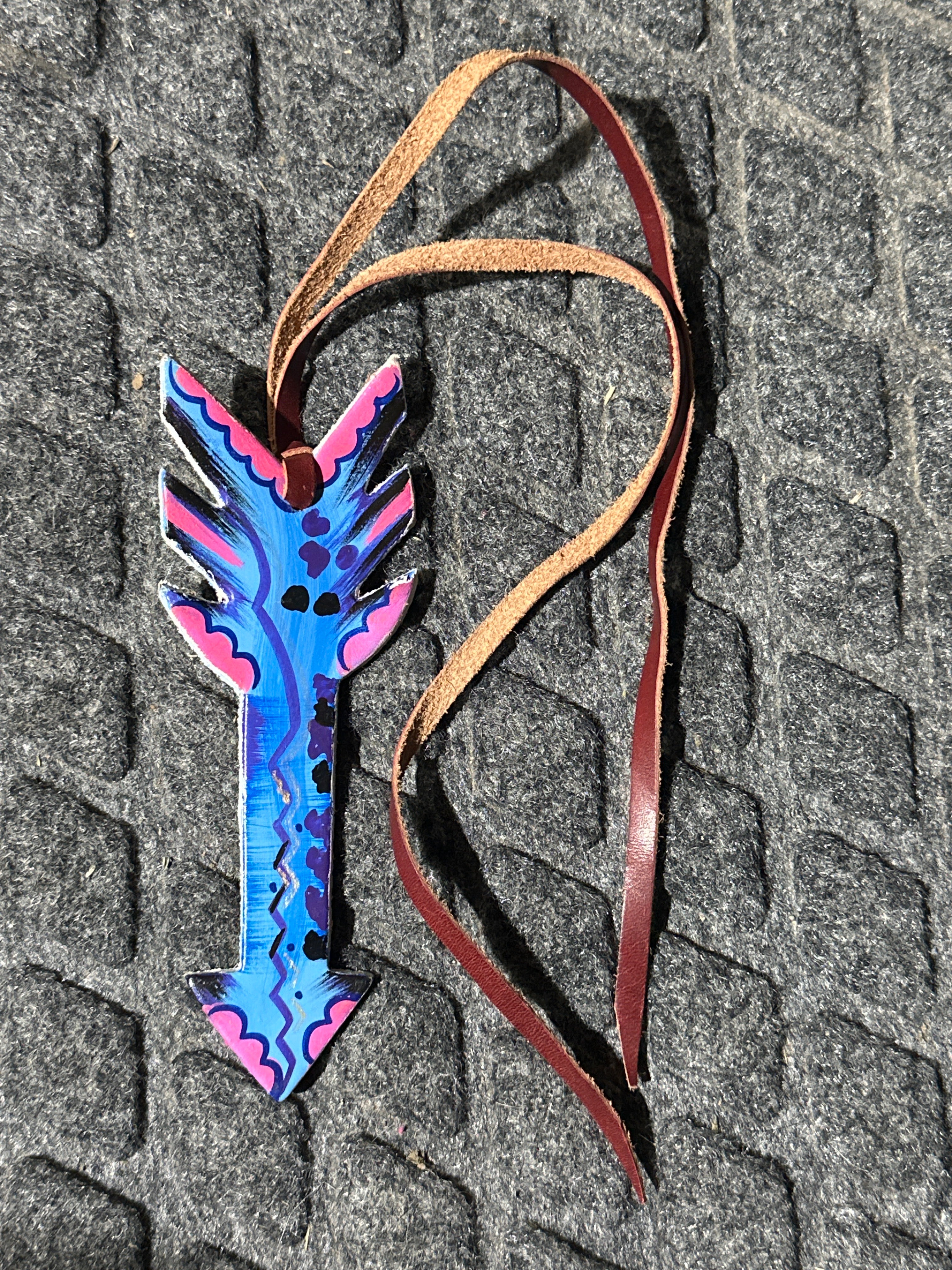 Pink & blue painted arrow tie on saddle charm