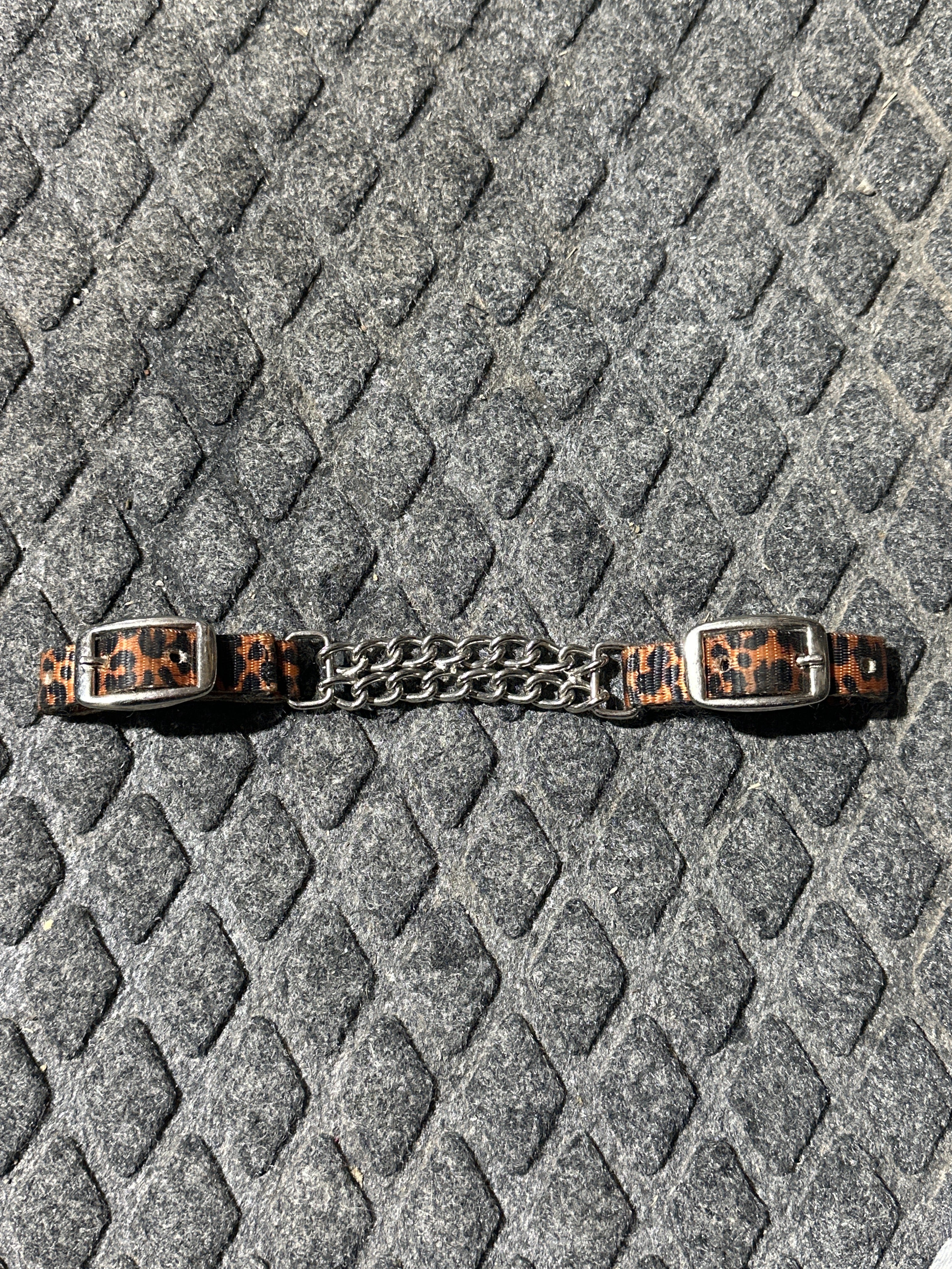 Cheetah nylon chain chin strap