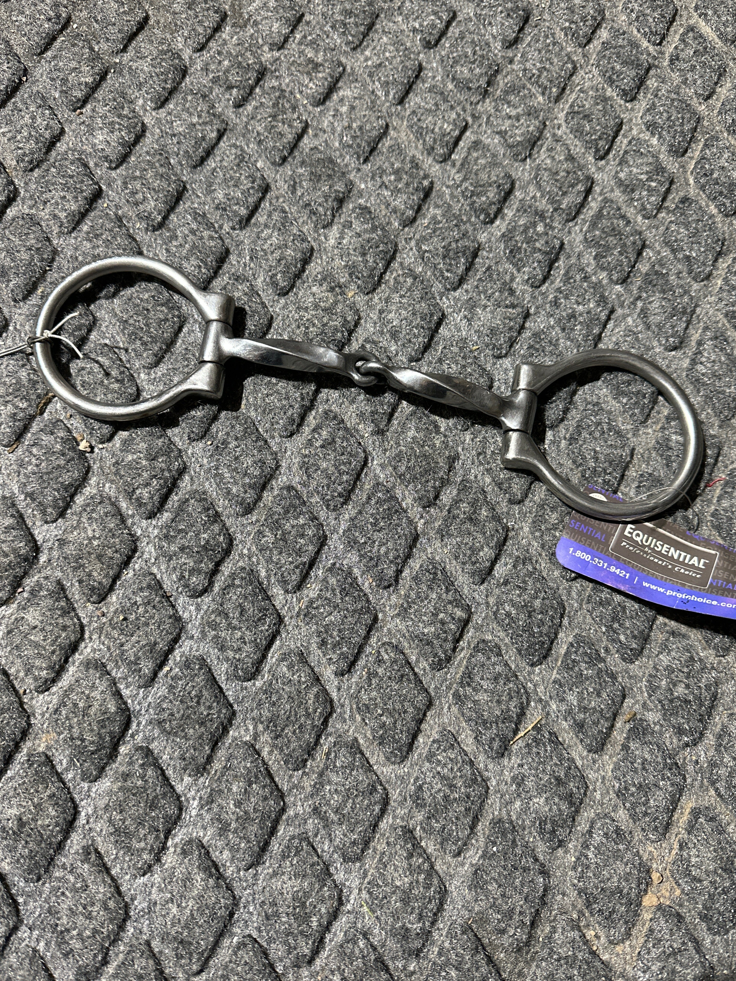 Professionals Choice Equisential slow twist d ring