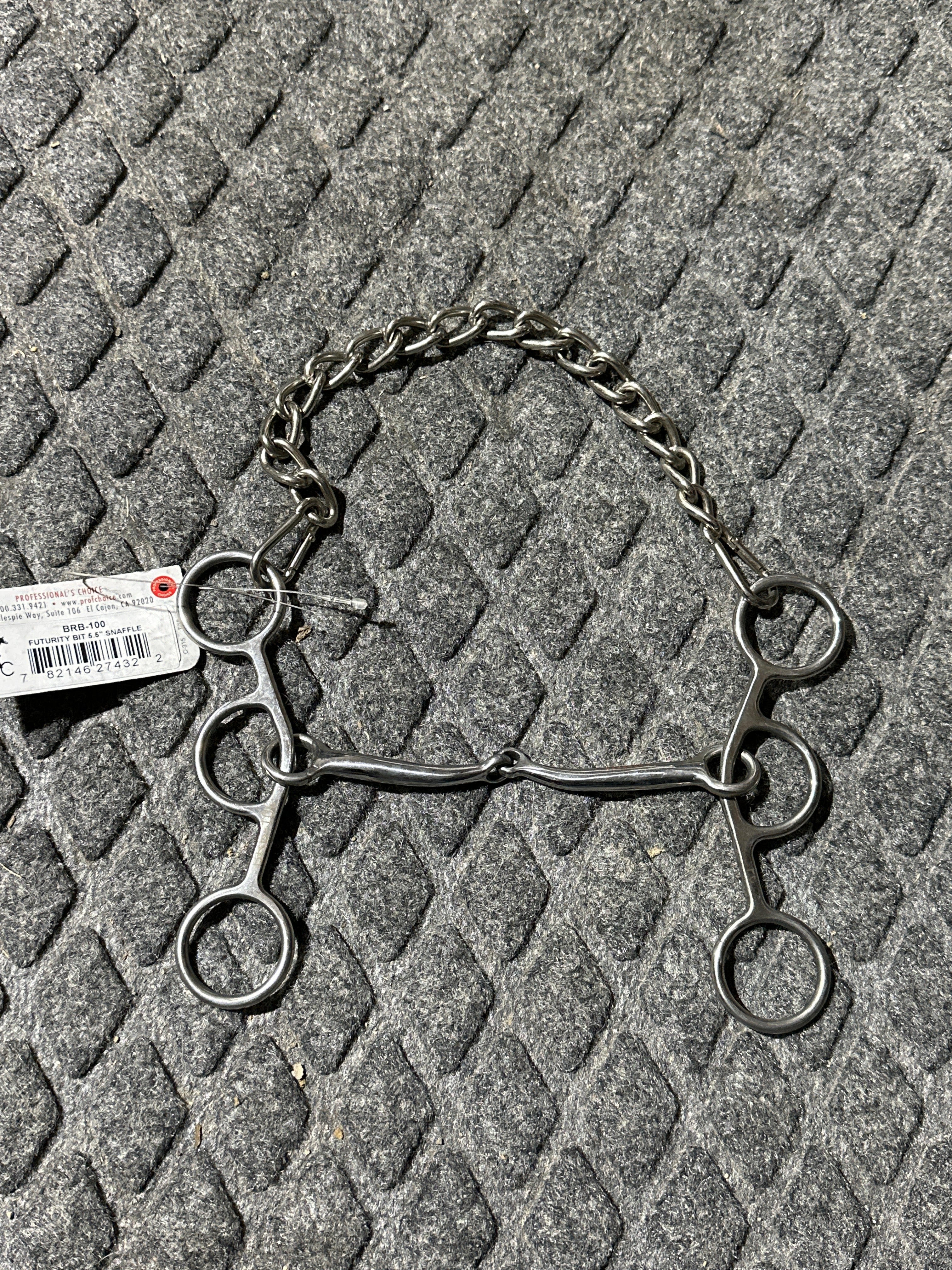 Professionals Choice futurity 2 pc smooth short shank bit