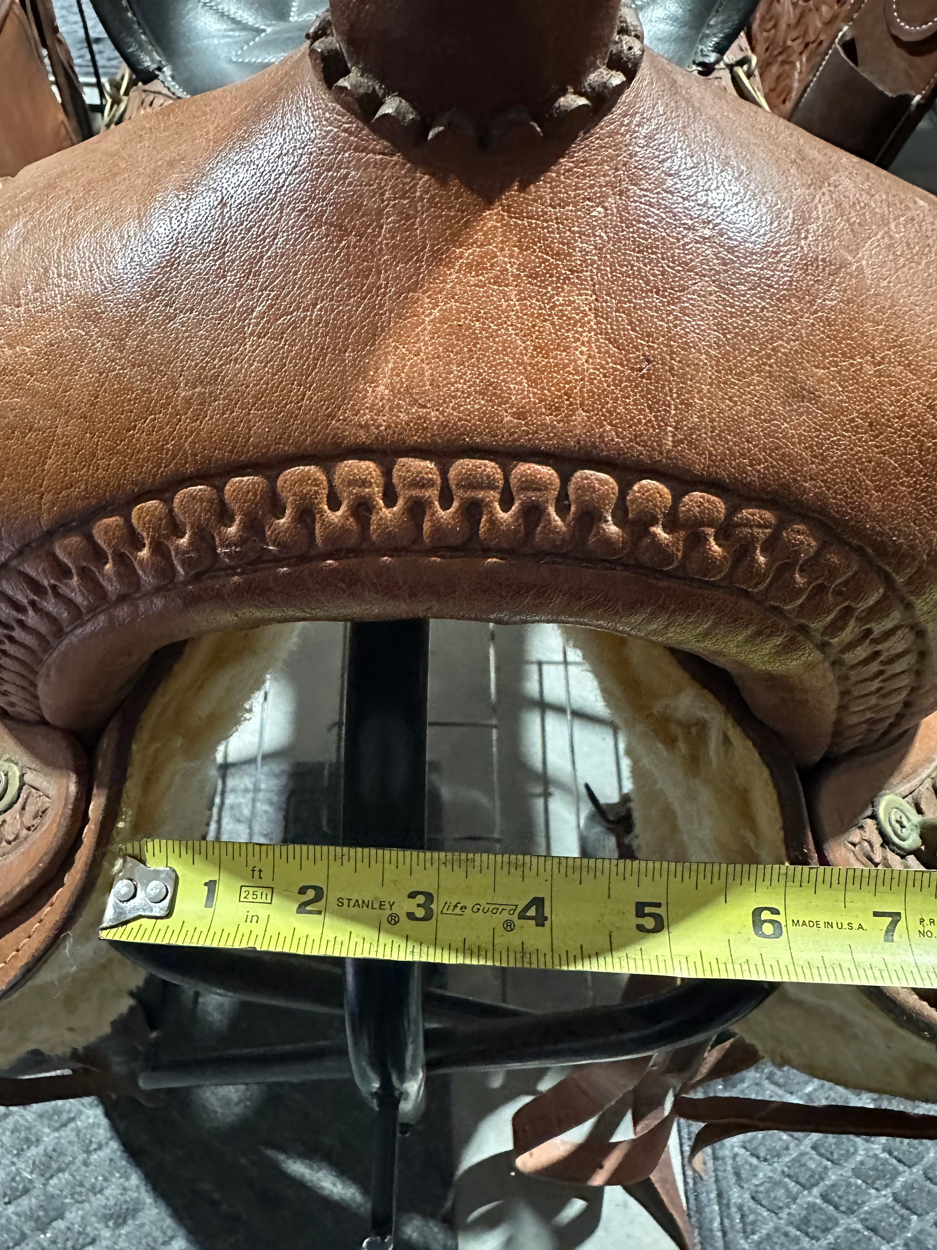 15.5” Double T pleasure saddle