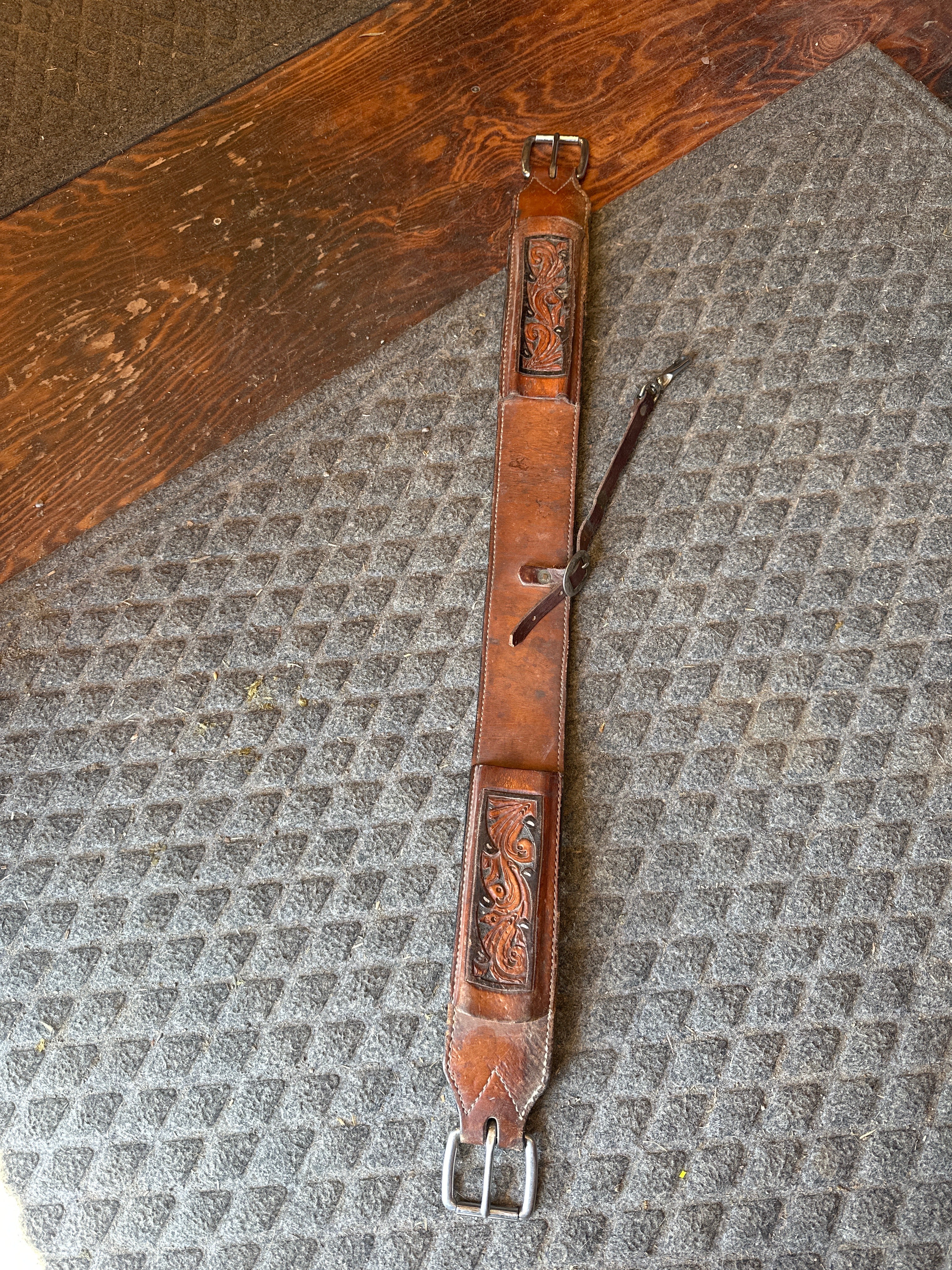 3” back cinch