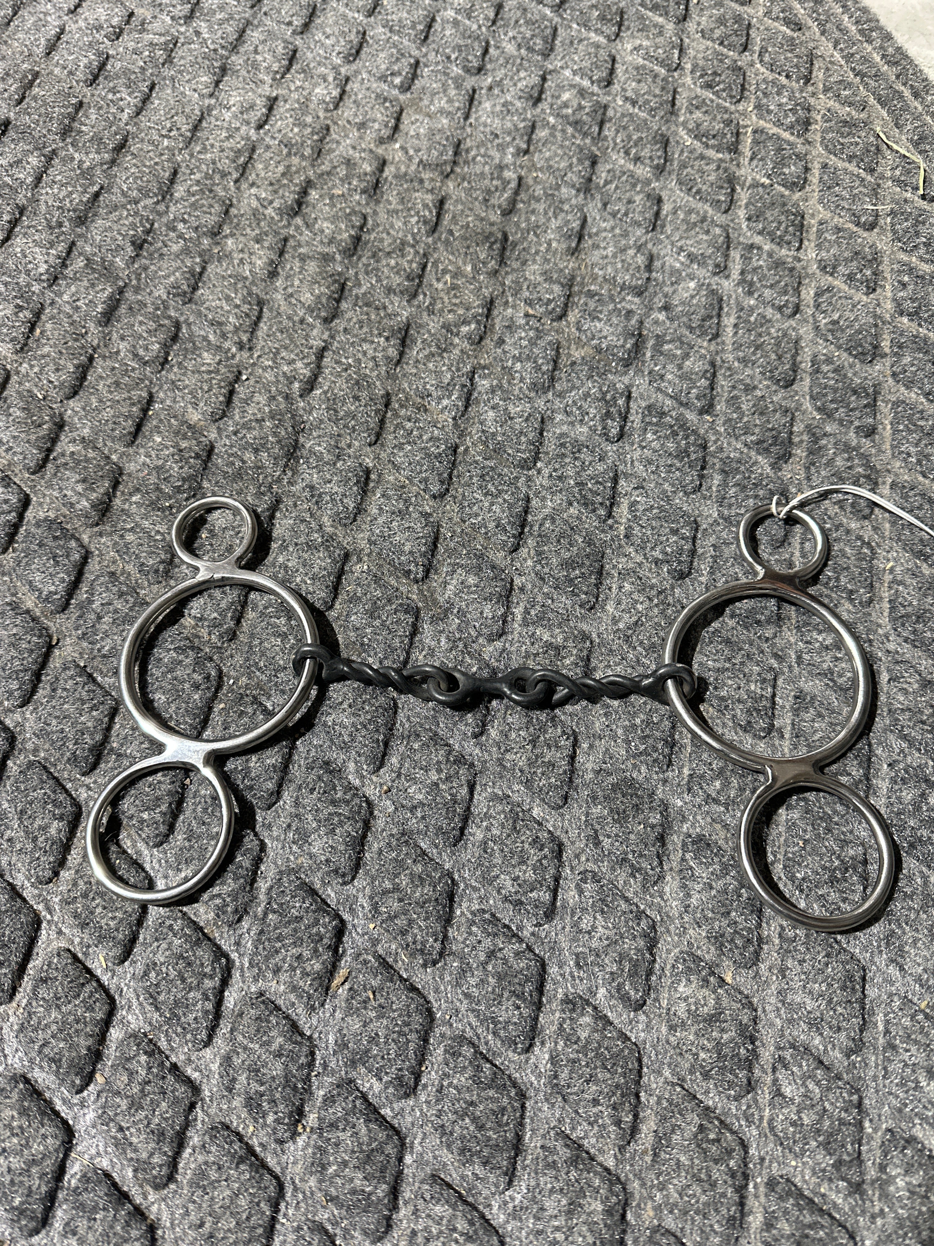 3 pc twisted wire with dog bone wonder bit