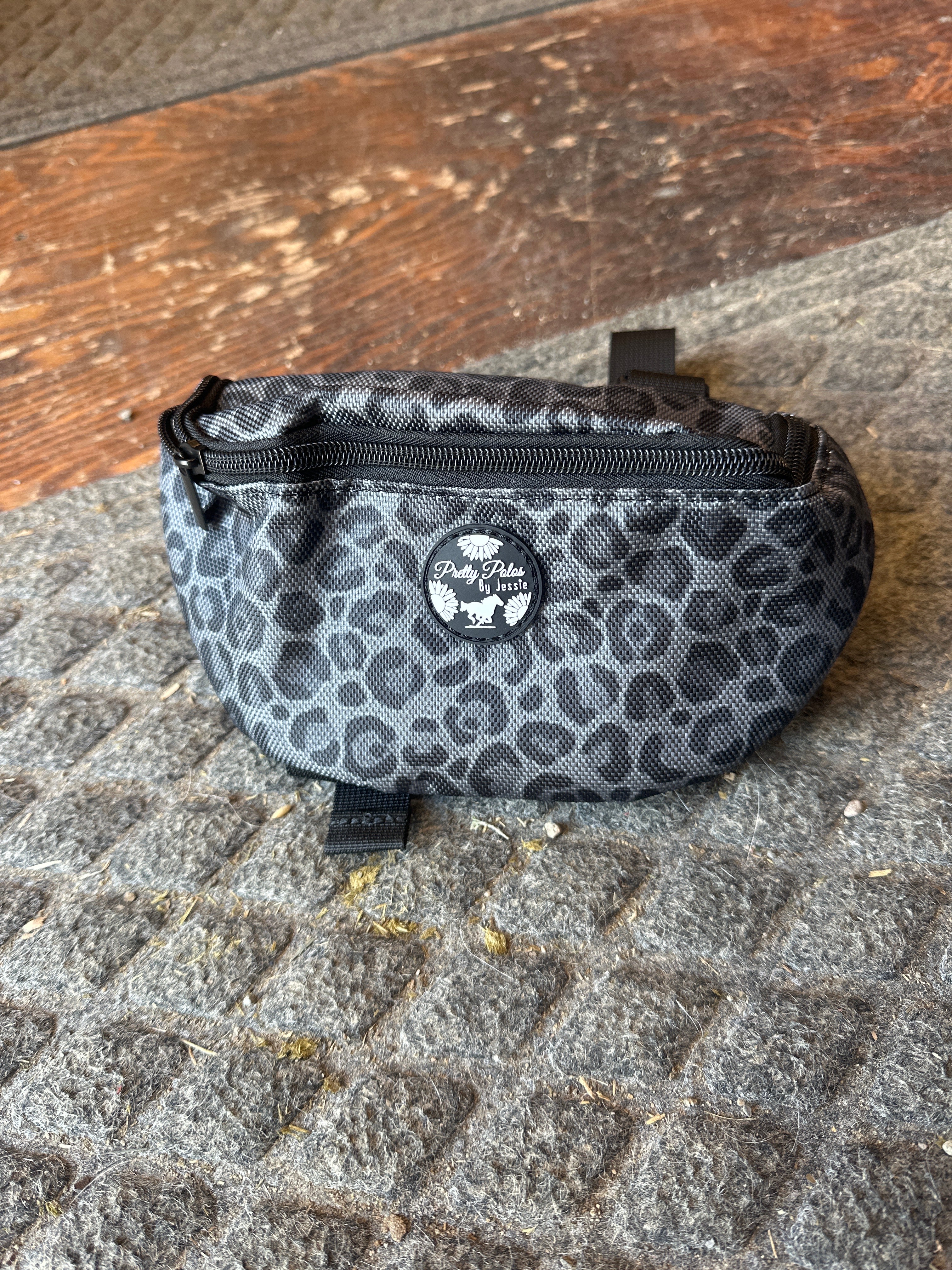 Pretty polos by Jessie Black cheetah Saddle sack ￼