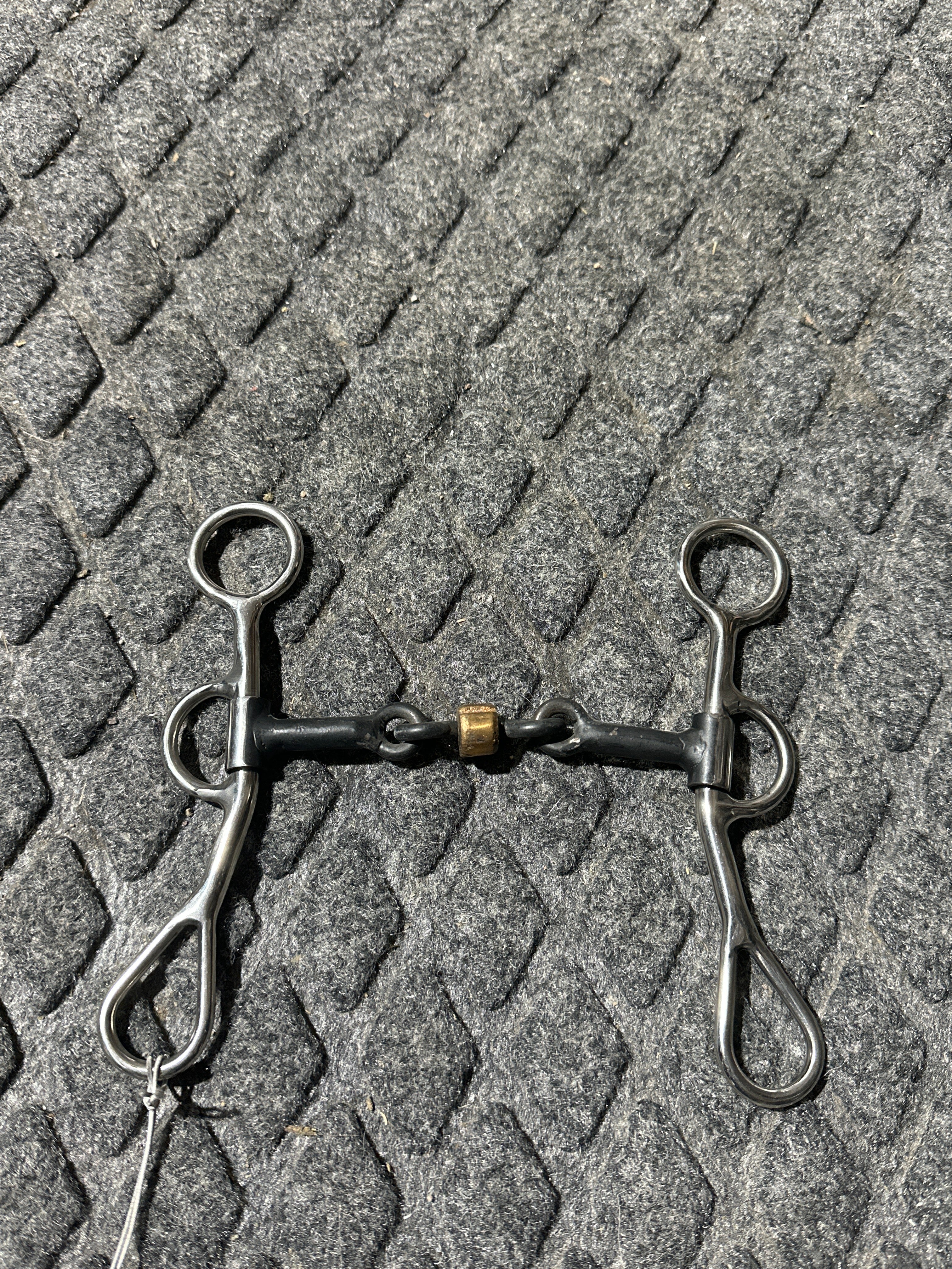 3 pc smooth with dog bone & roller sweet iron Argentine snaffle