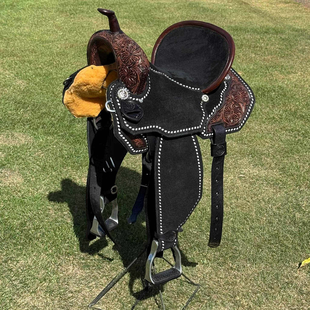 The “Cheyenne” Brazilian hybrid light weight barrel saddle (squared or cut corner skirt)