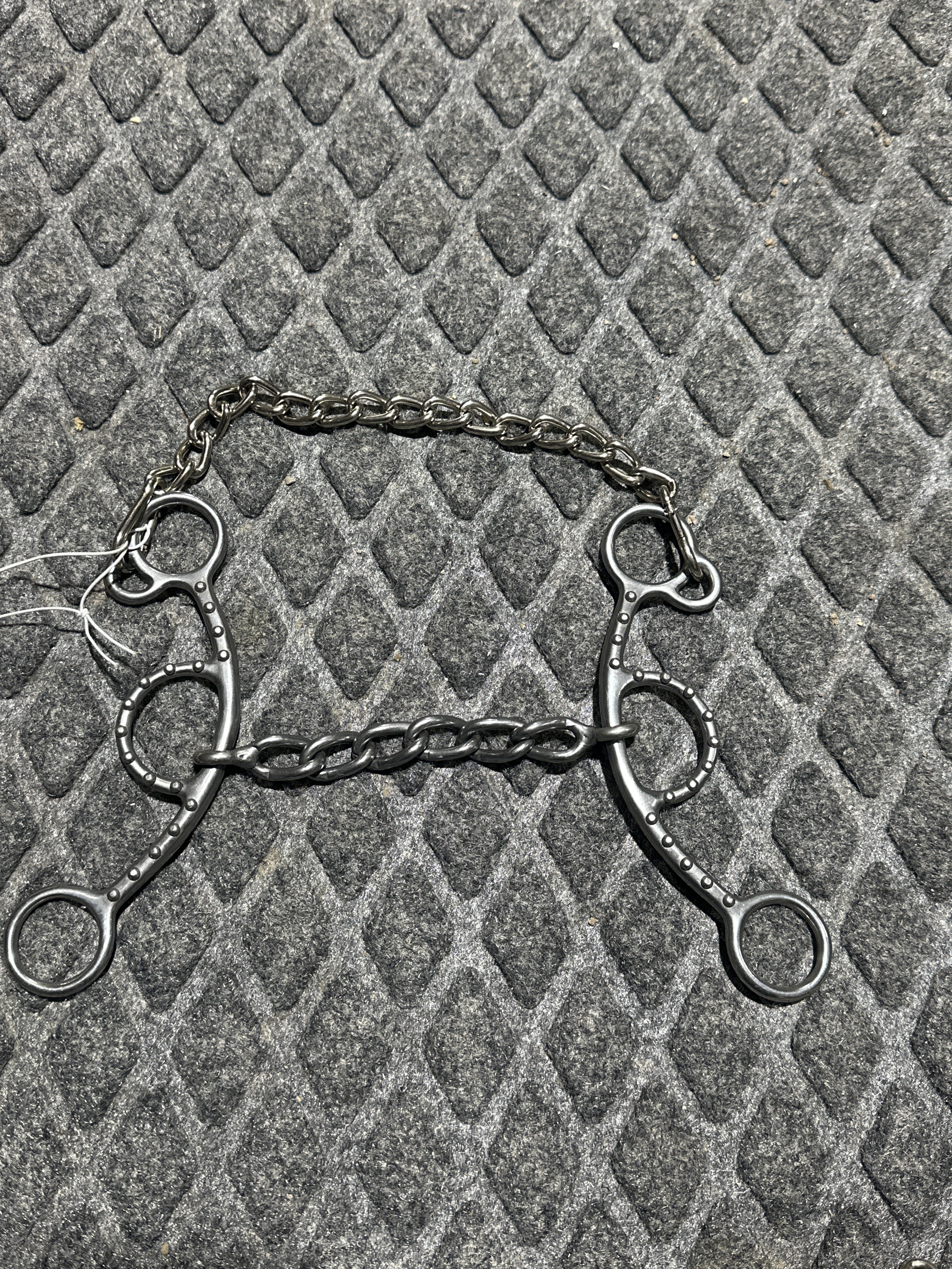 Chain mouth gag bit with dotted shanks