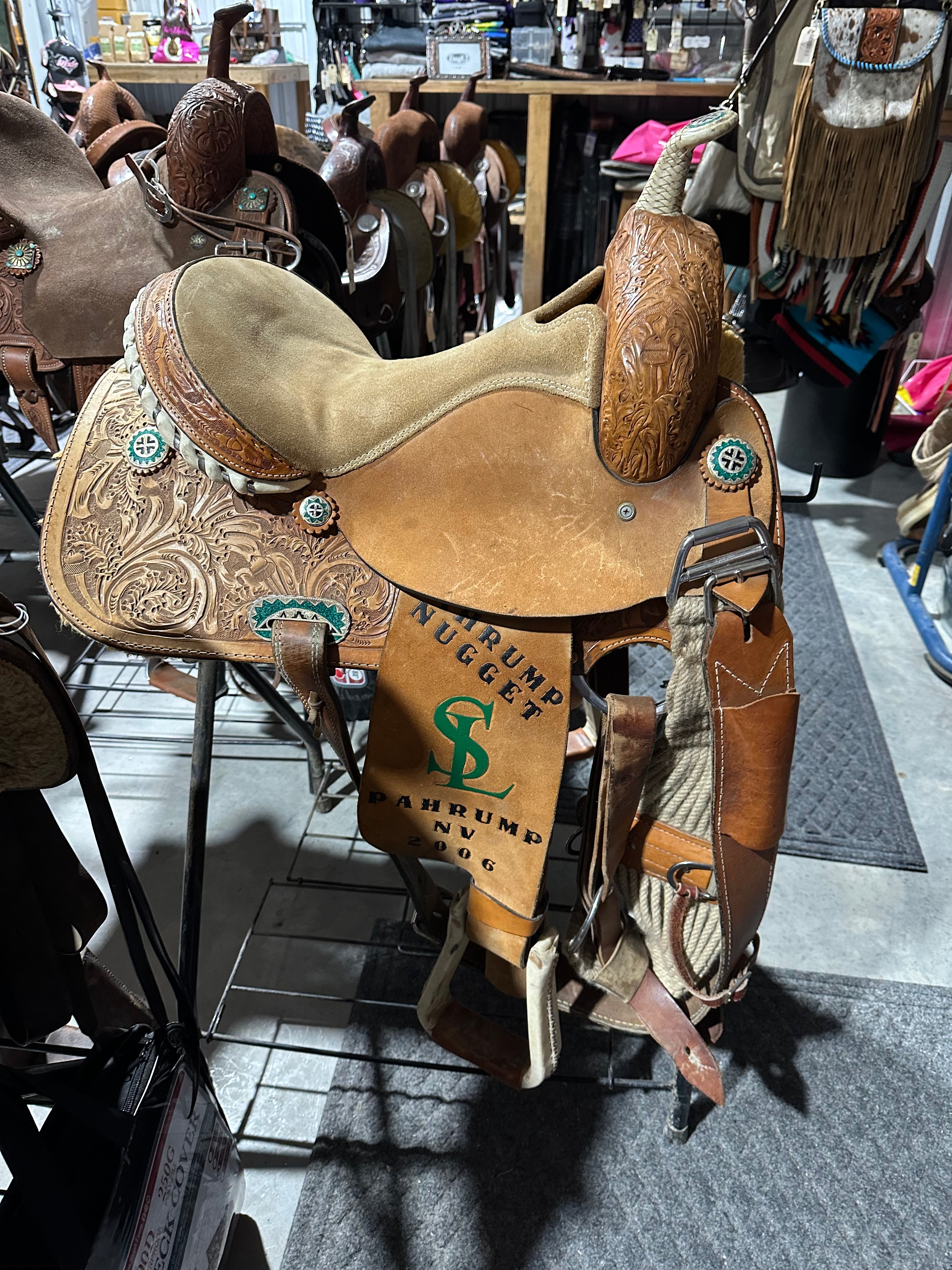 14.5” trophy barrel saddle