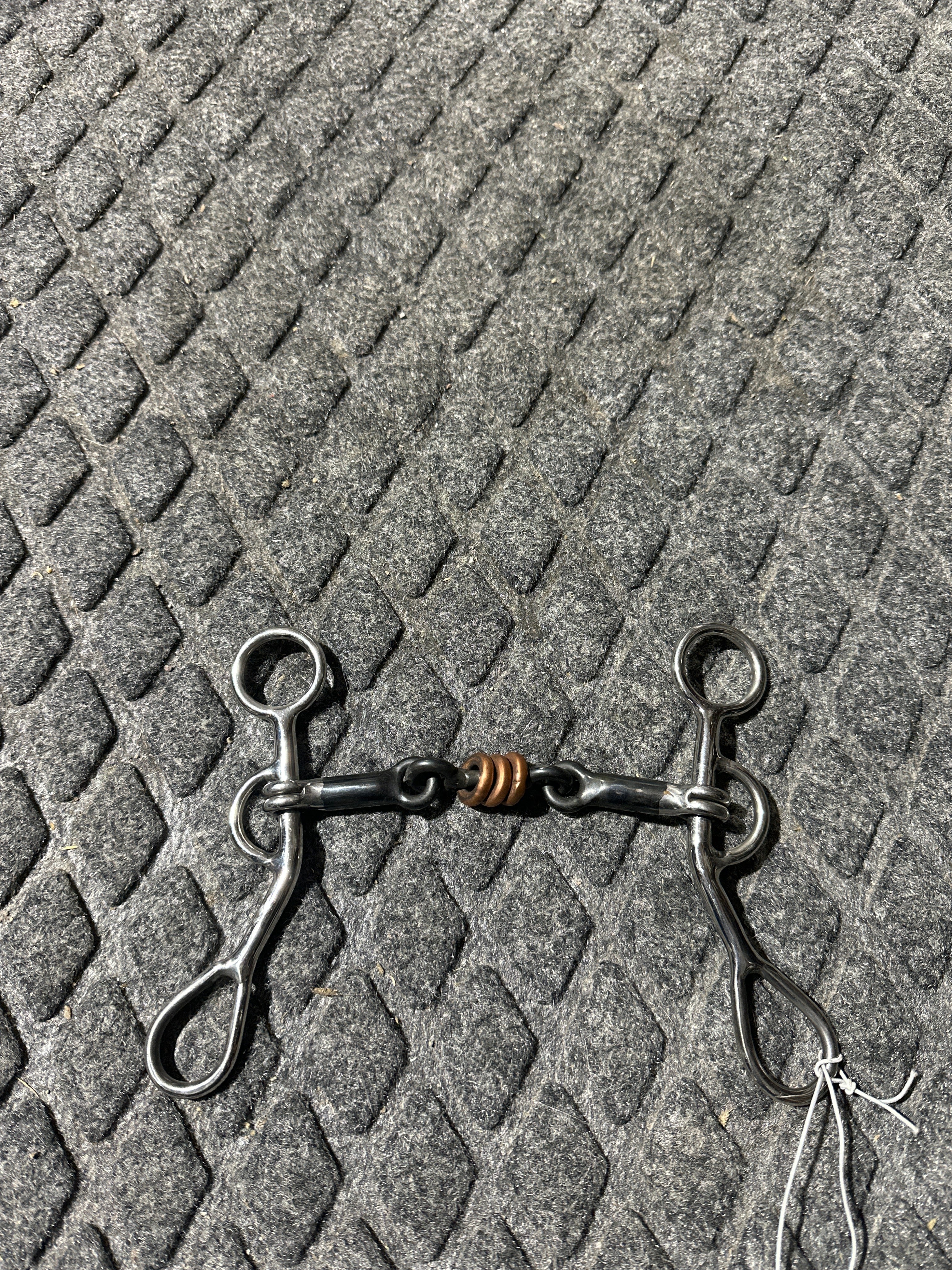3 pc smooth with dog bone & rollers short shank short gag bit
