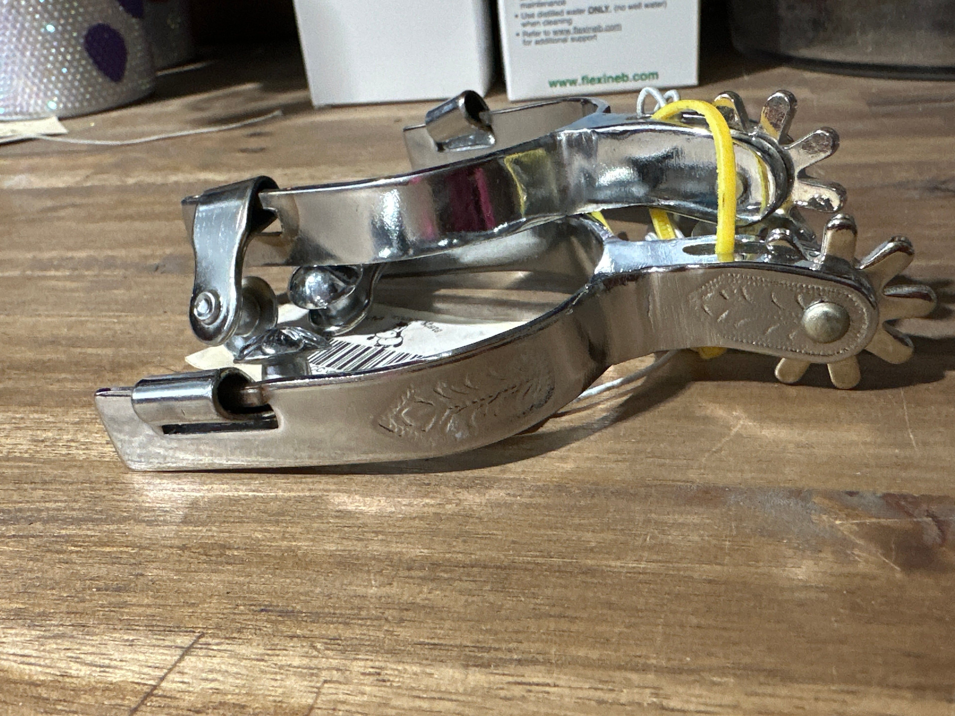Engraved youth spurs