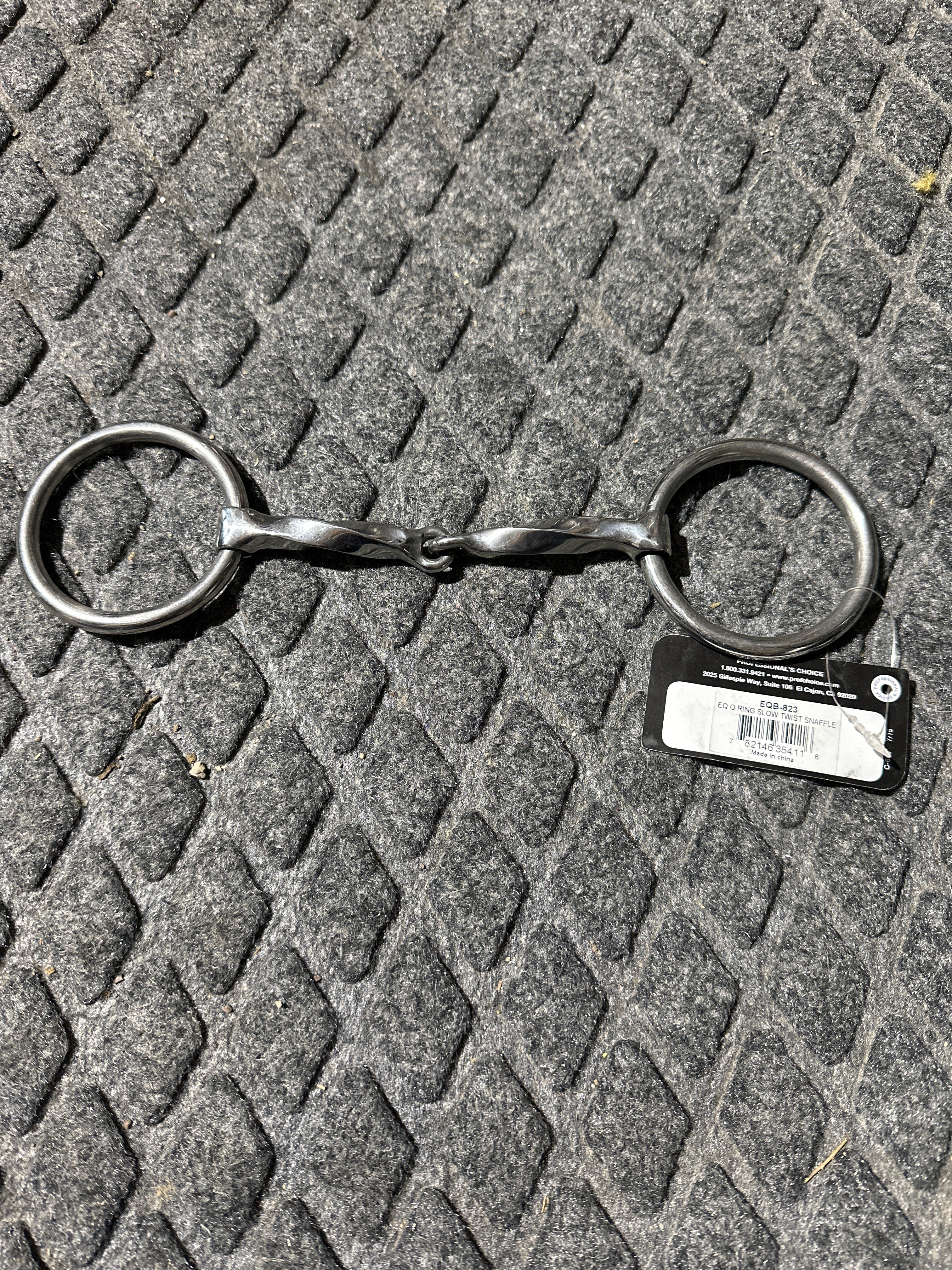 Professionals Choice Equisential slow twist snaffle