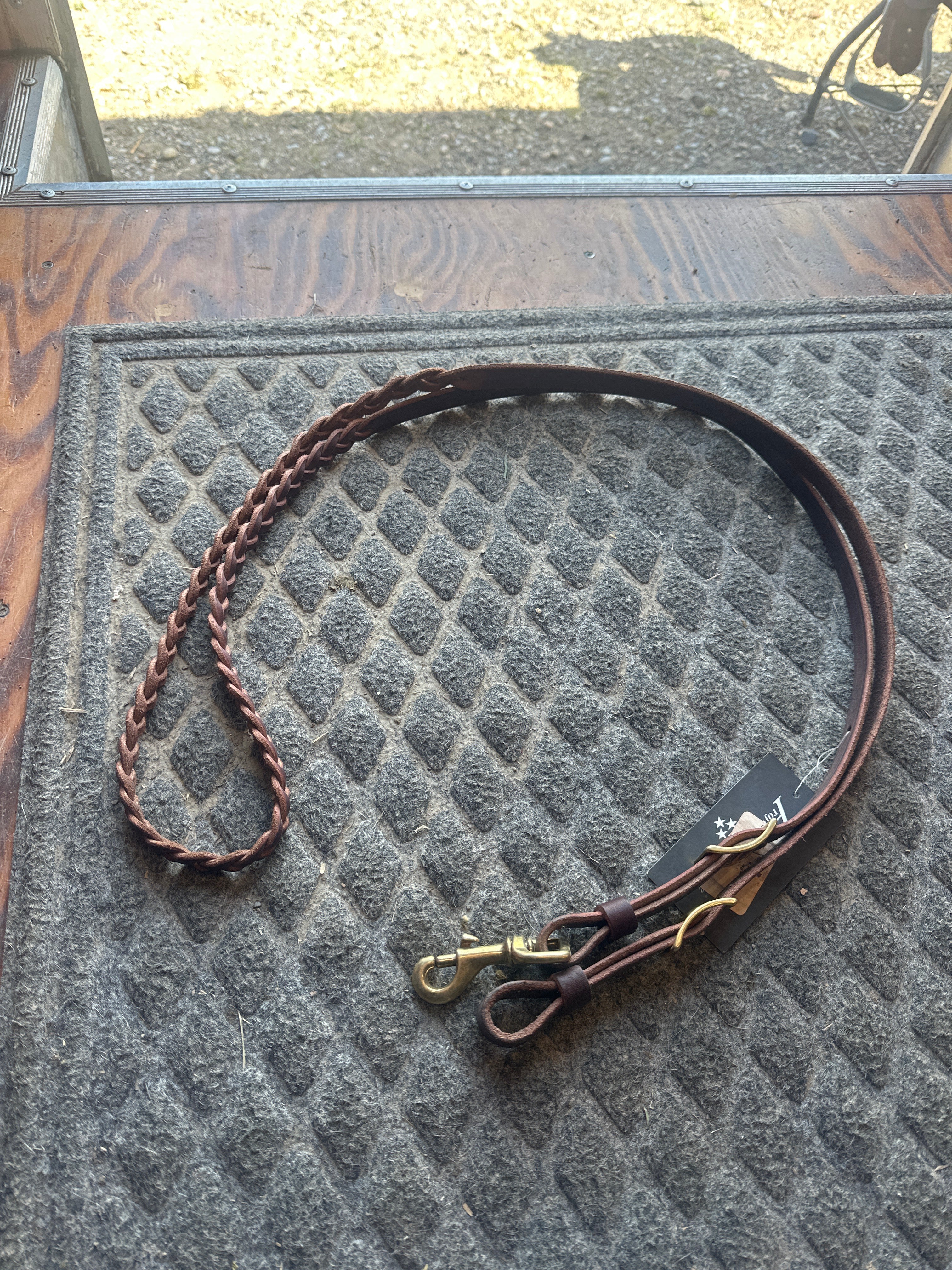 Professionals Choice 3 plait burgundy roping rein ￼