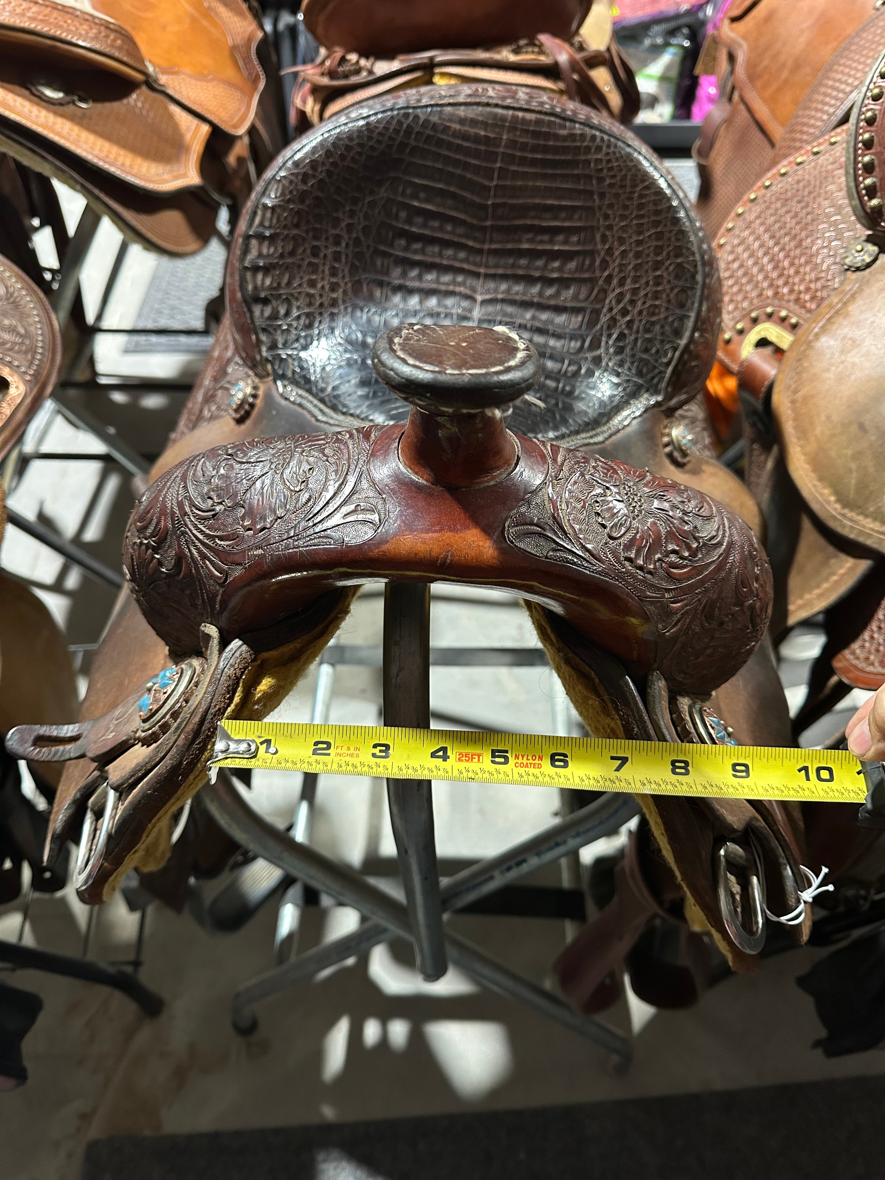 13.5” Sharon Hall barrel saddle