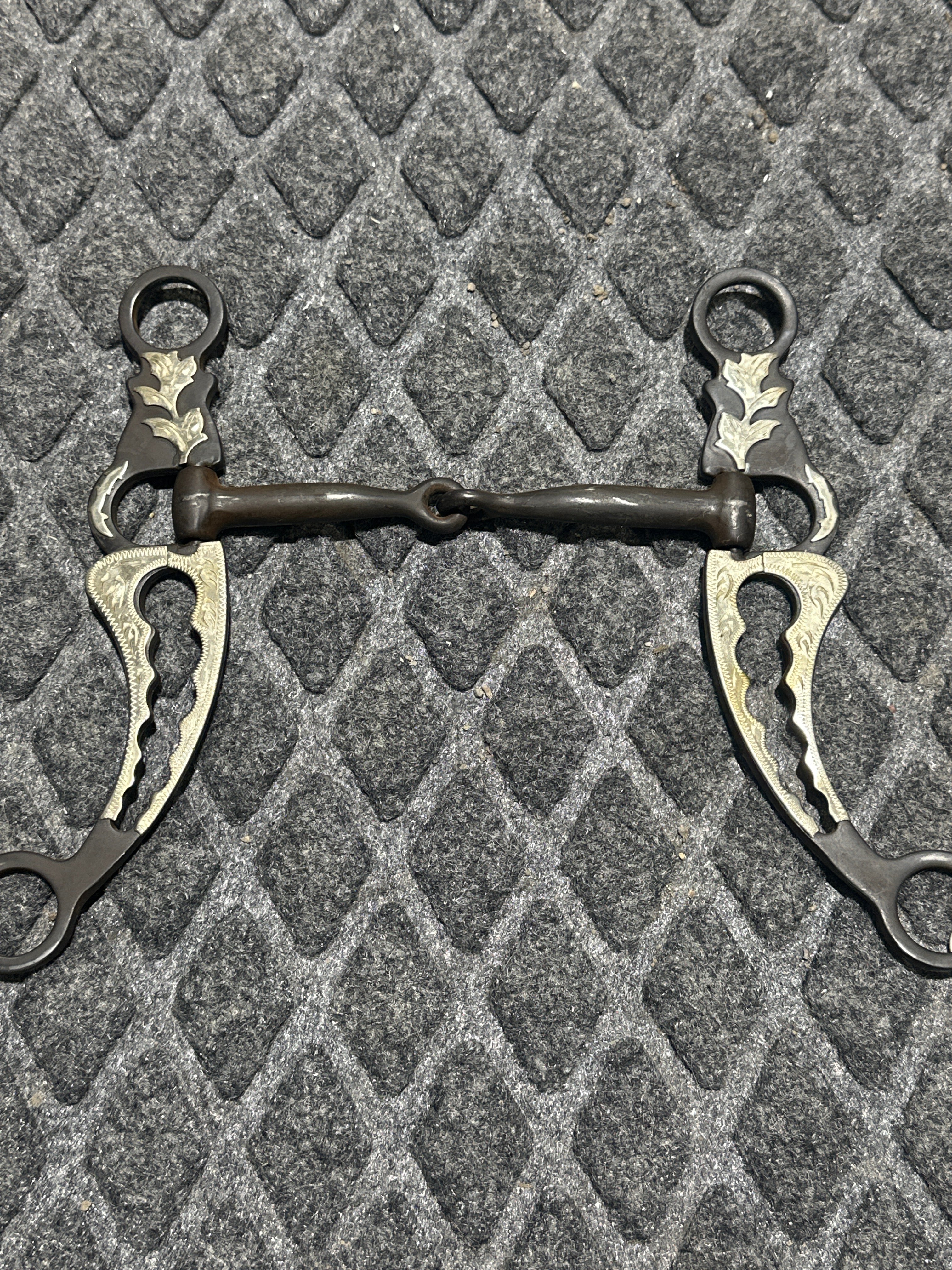 2 pc smooth brown steel bit with silver overlay shanks
