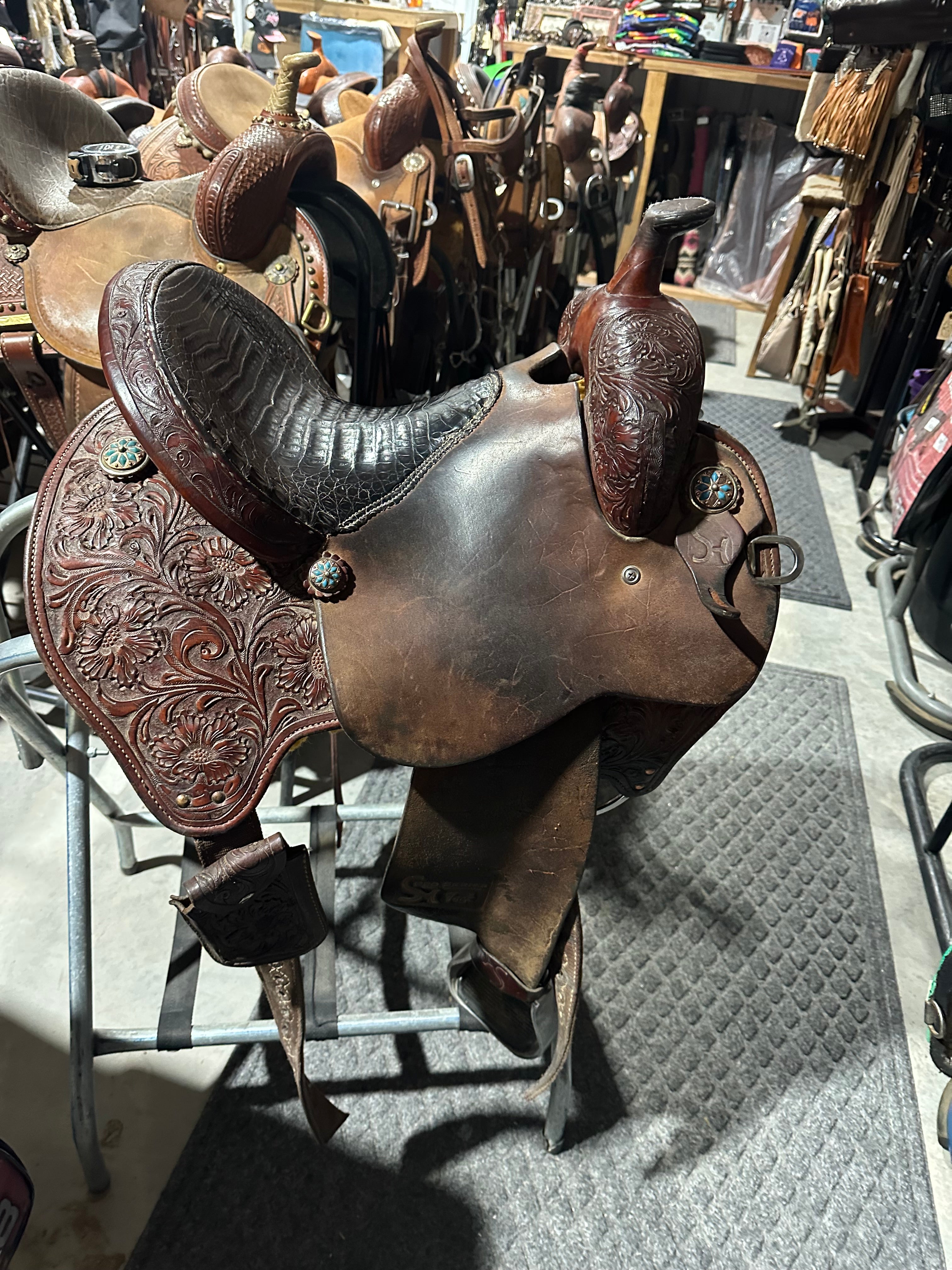 13.5” Sharon Hall barrel saddle