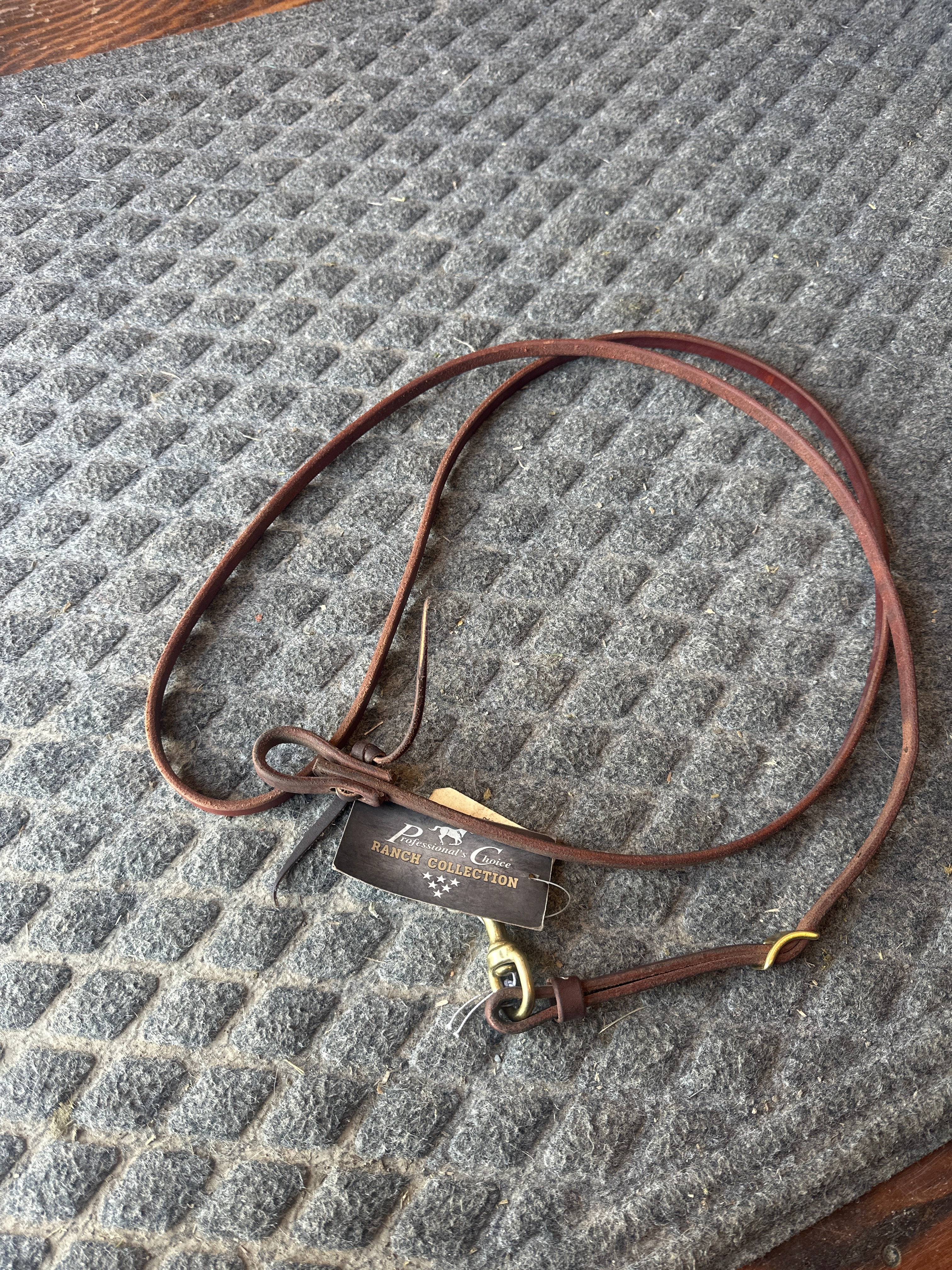 Professionals Choice 1/2” x 7’ rope rein