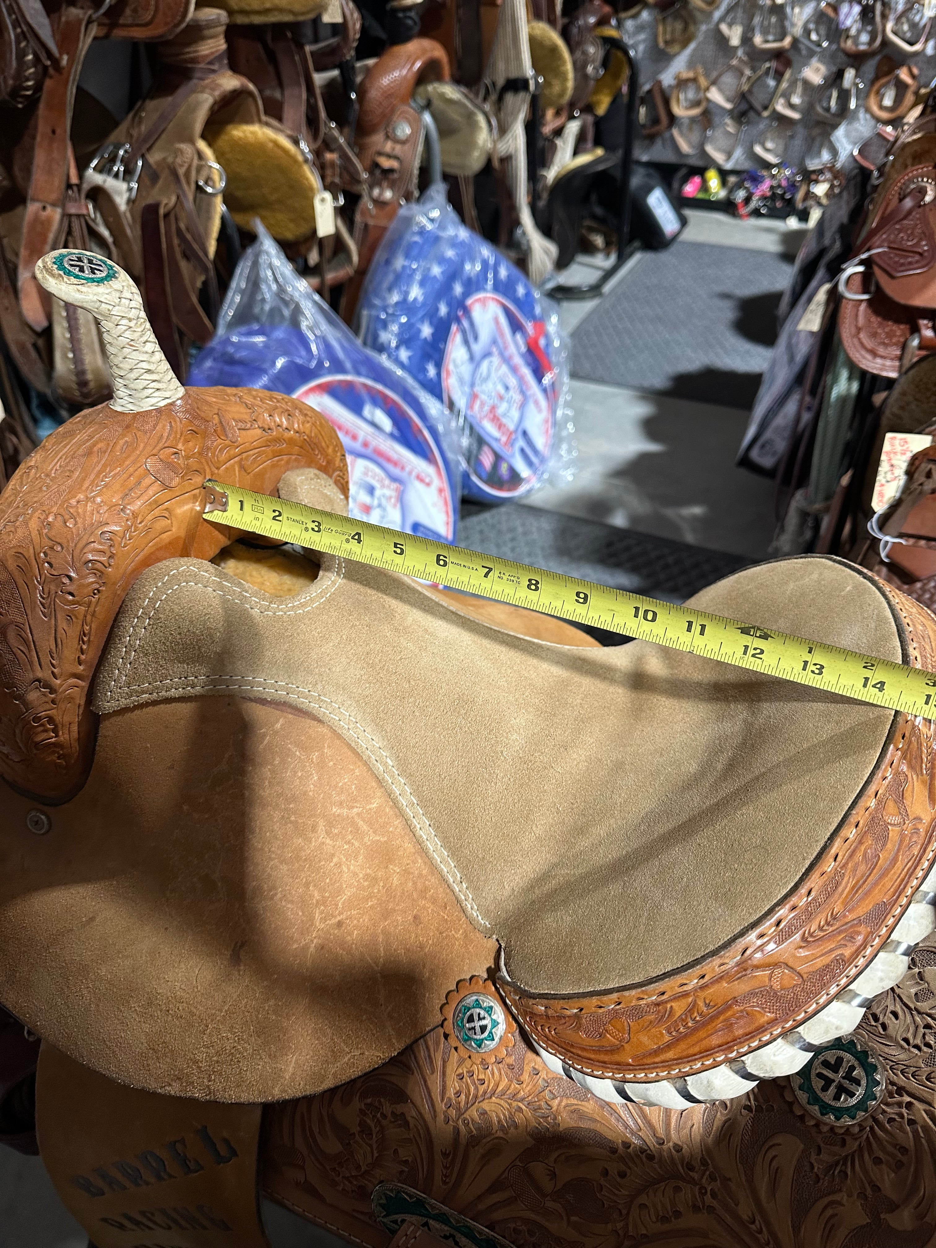 14.5” trophy barrel saddle