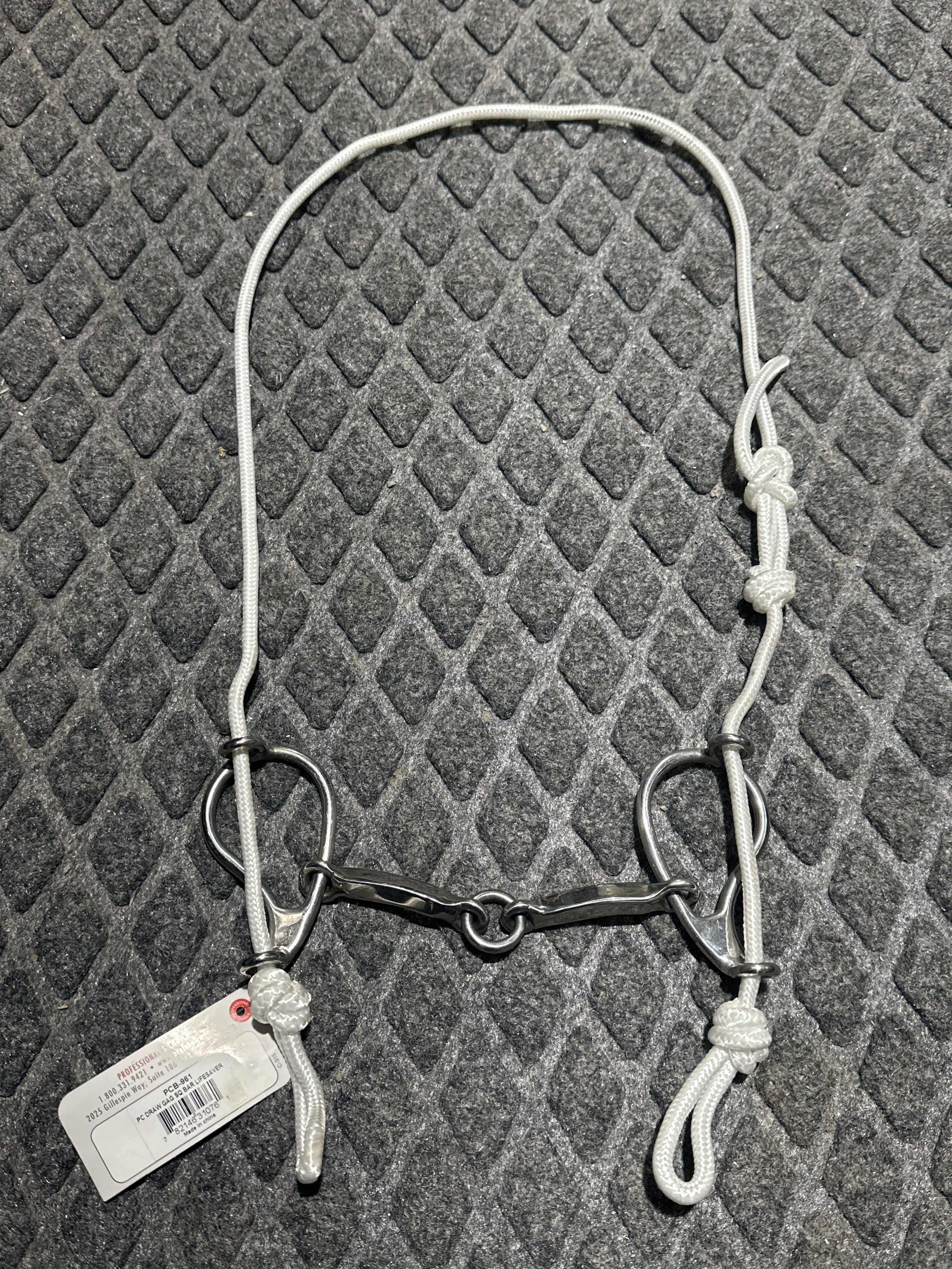 Professionals Choice draw gag square mouth with lifesaver bit