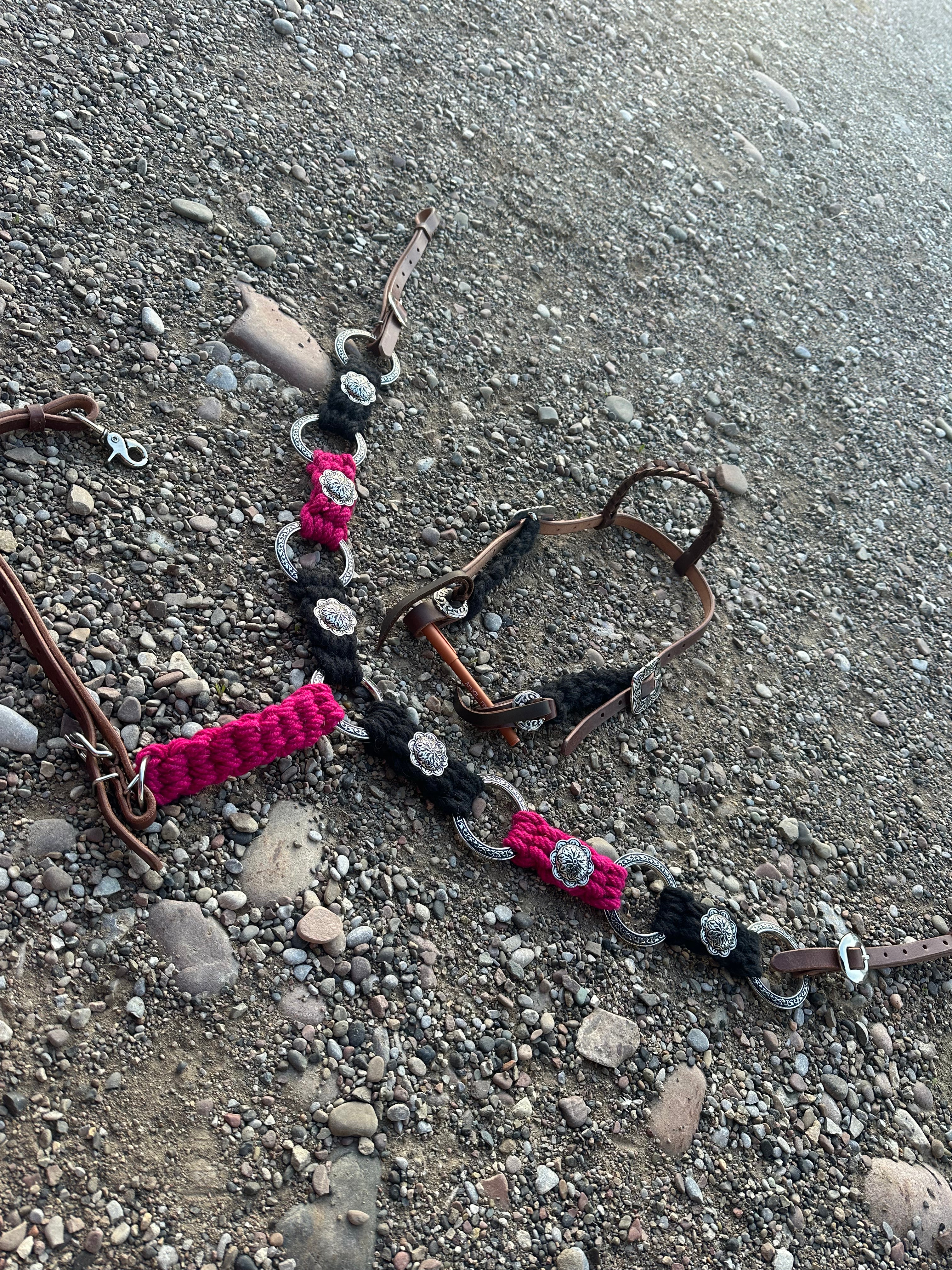 Custom ring breast collar headstall set