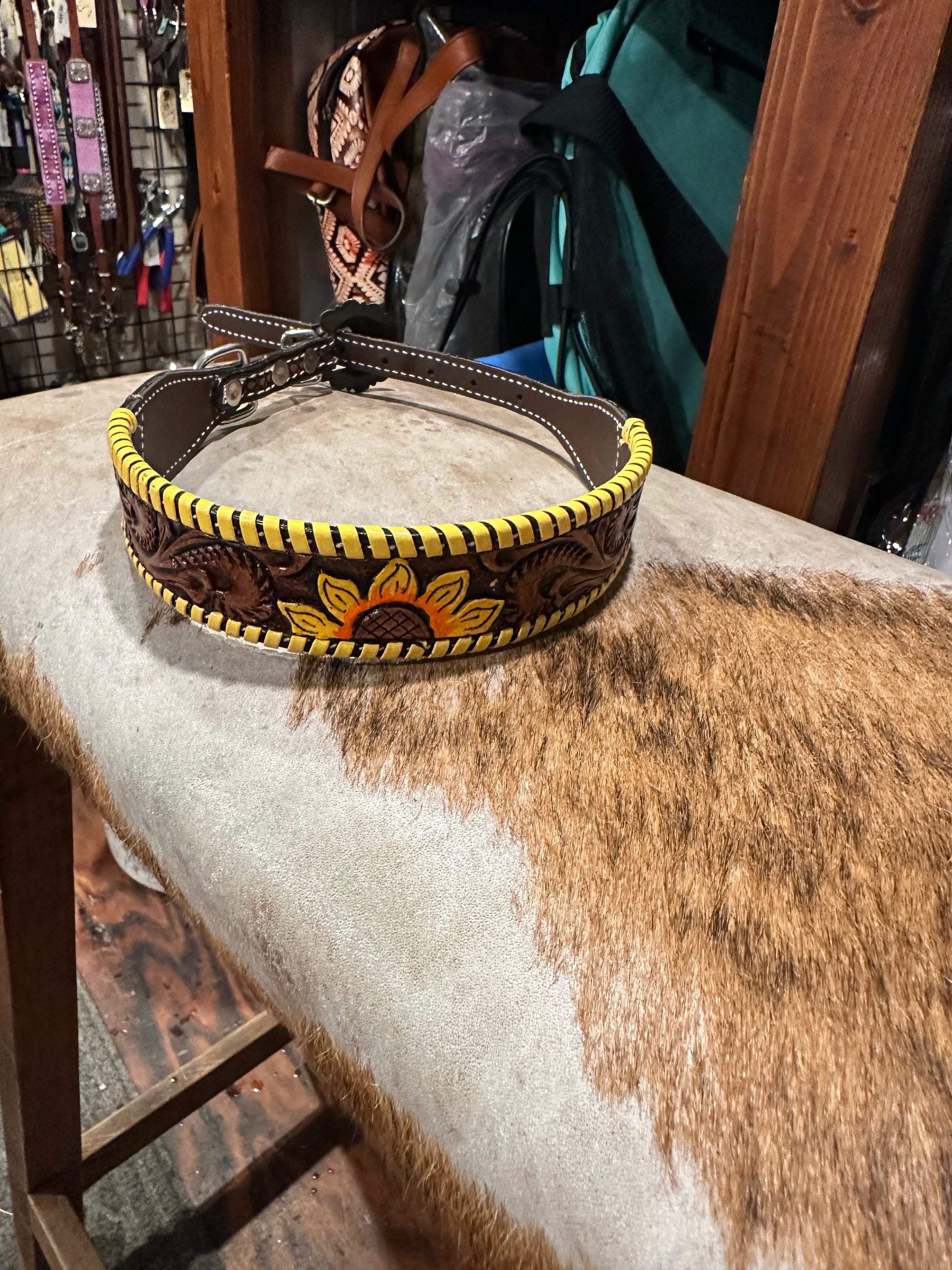 Leather with design dog collars large