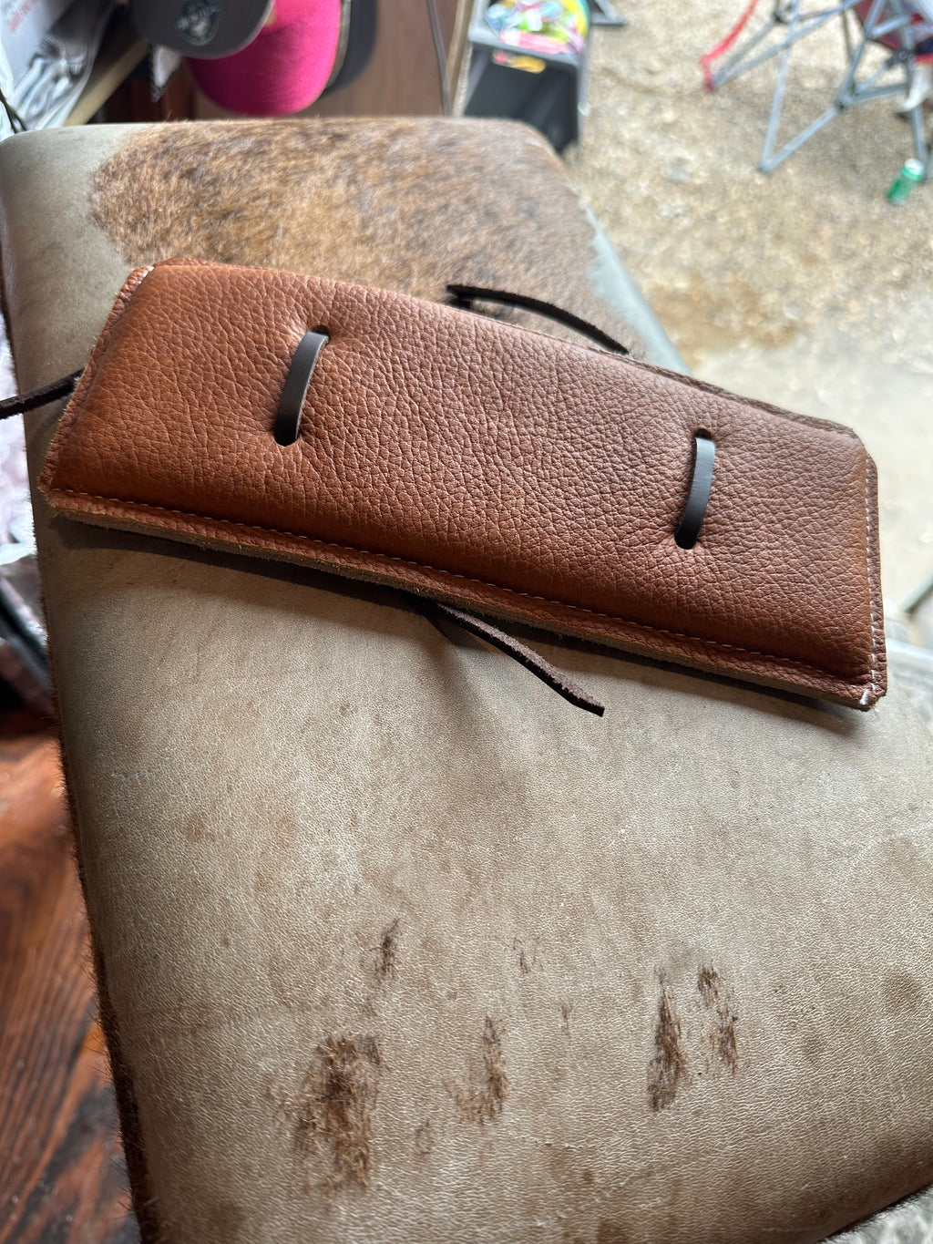 Bull riding hand pad