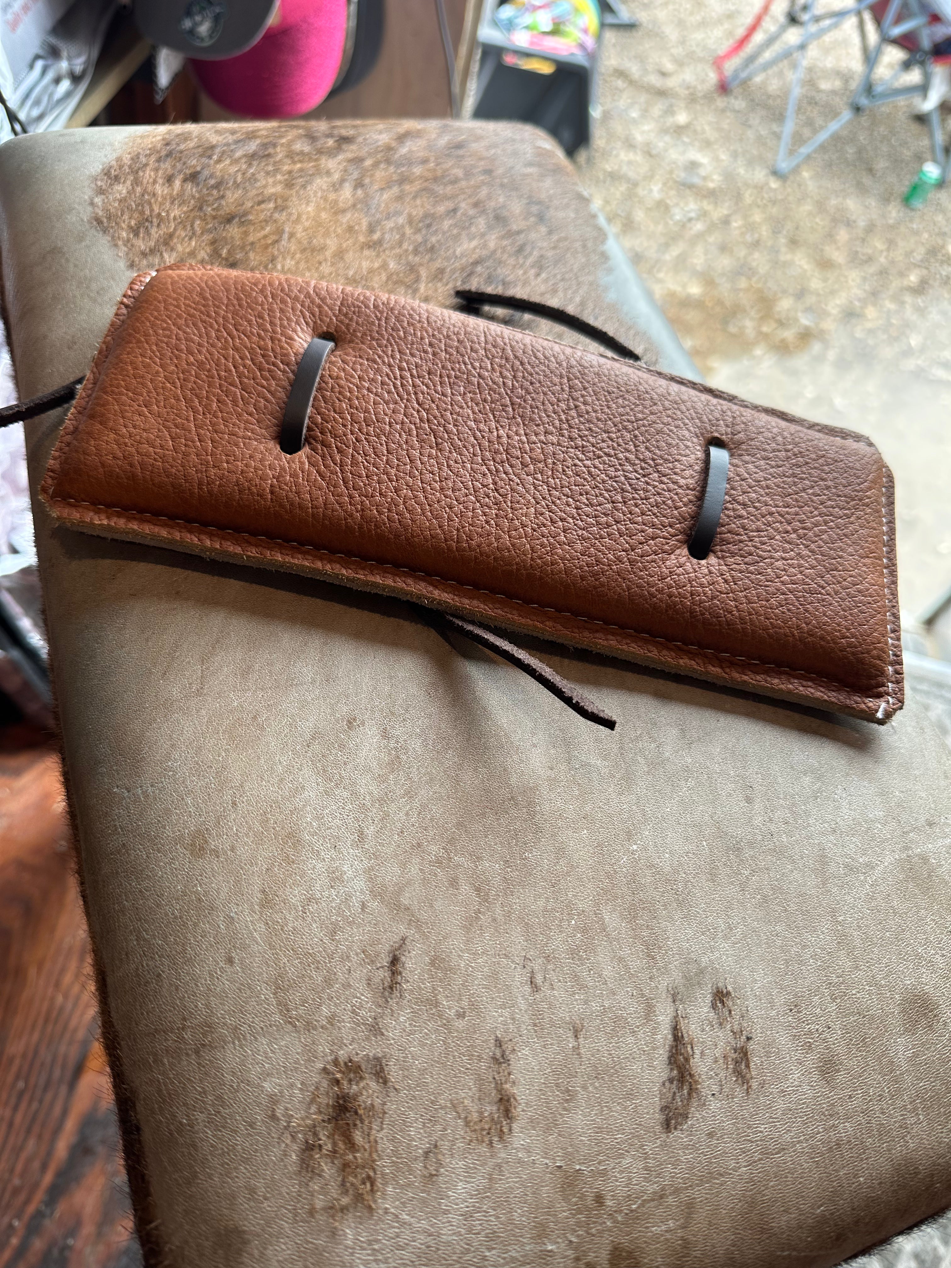 Bull riding hand pad