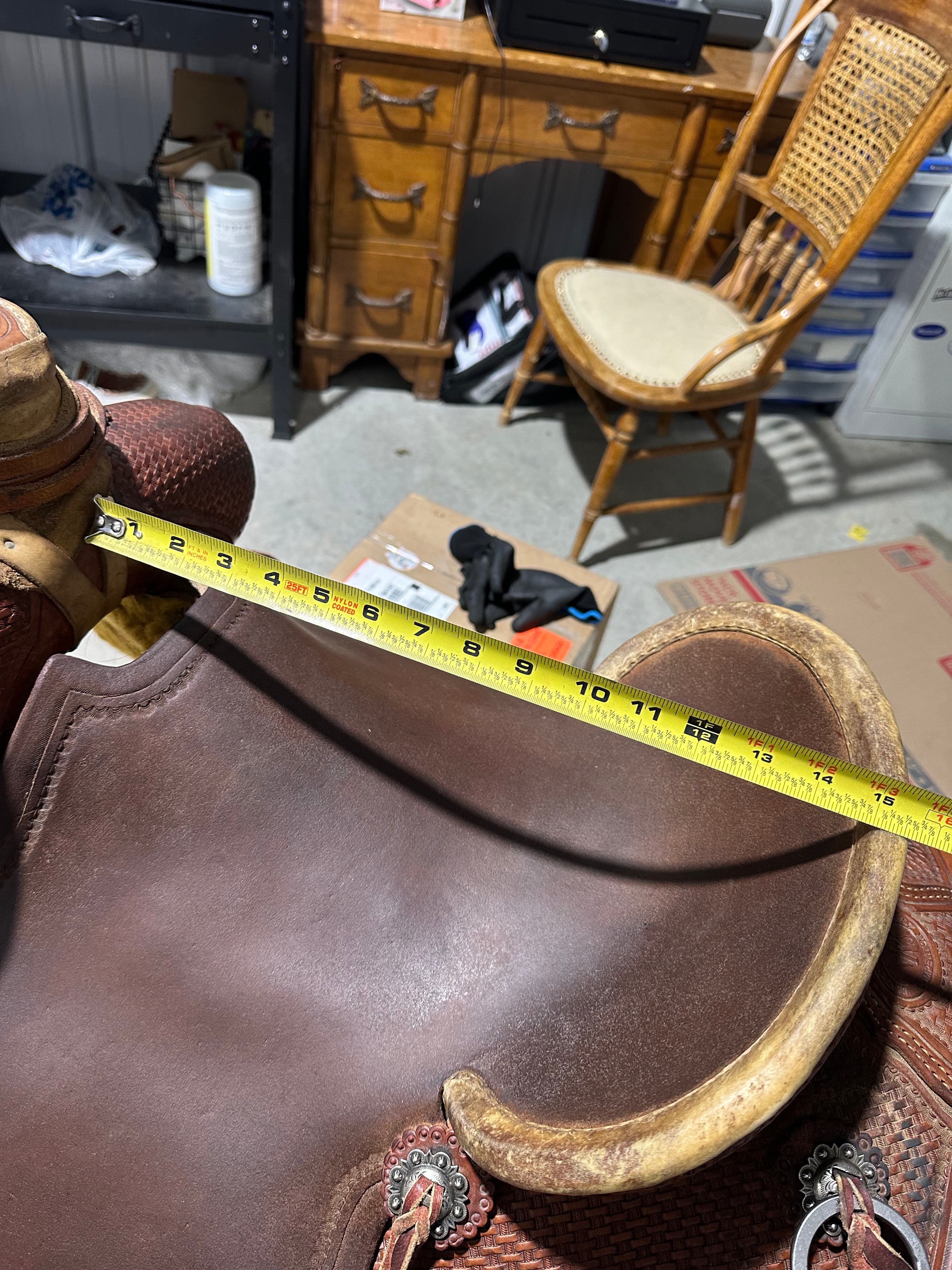 15” NRS ranch roper competitor