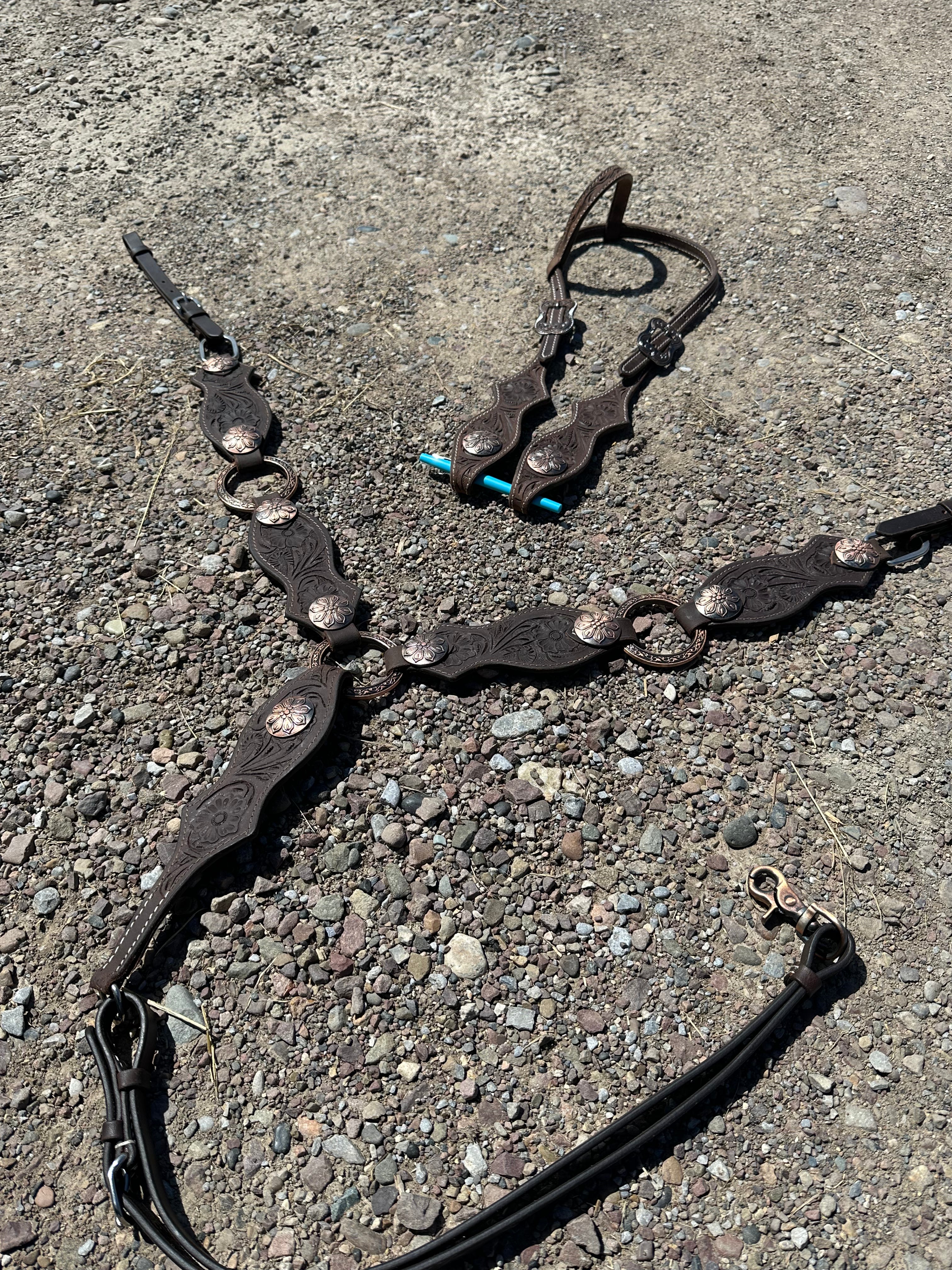 Floral tooling ring headstall & breast collar set