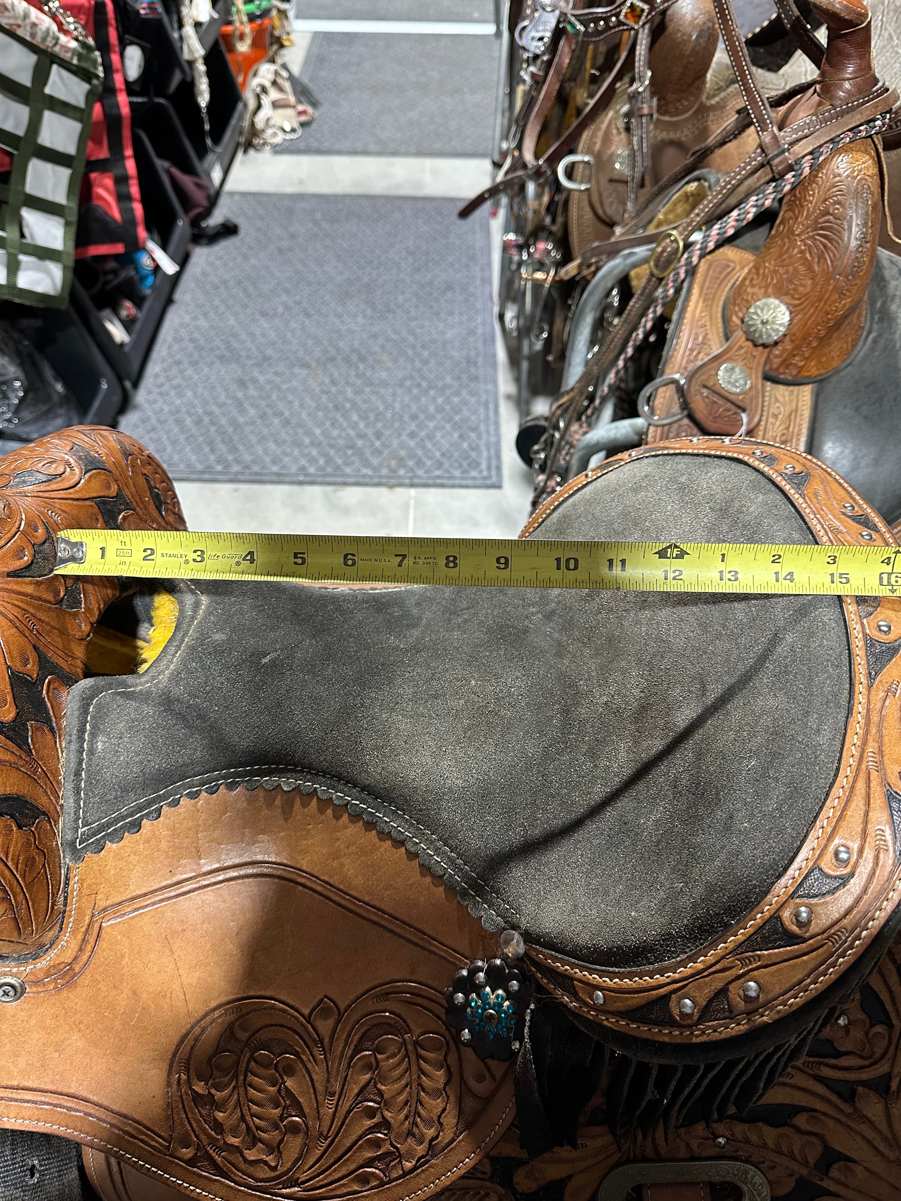 15” no name barrel saddle