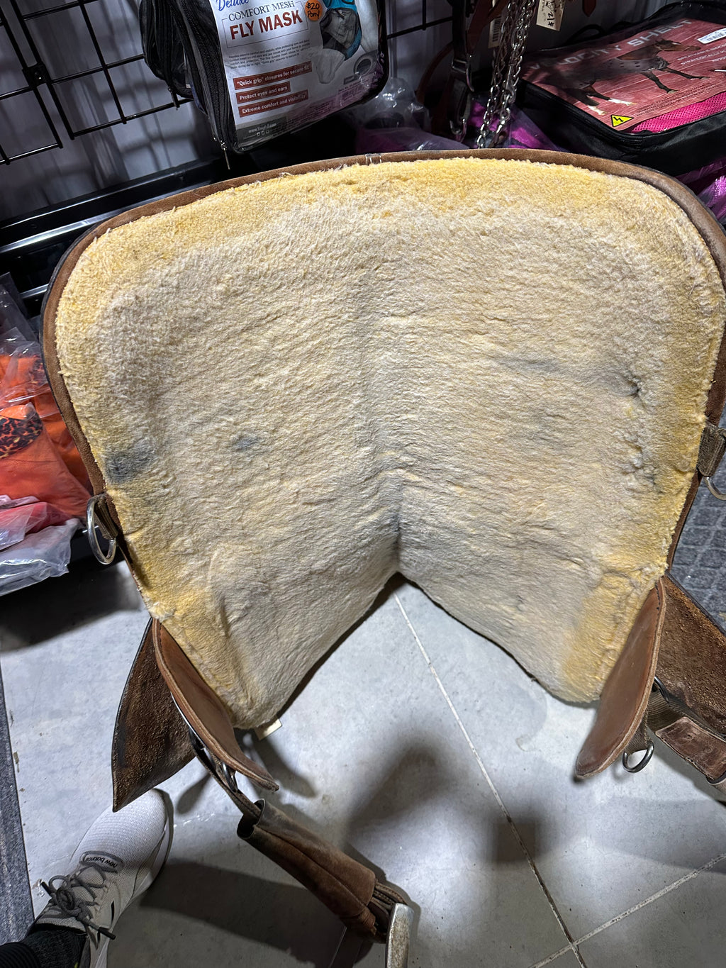 13.5” Bob Marshall treeless barrel saddle